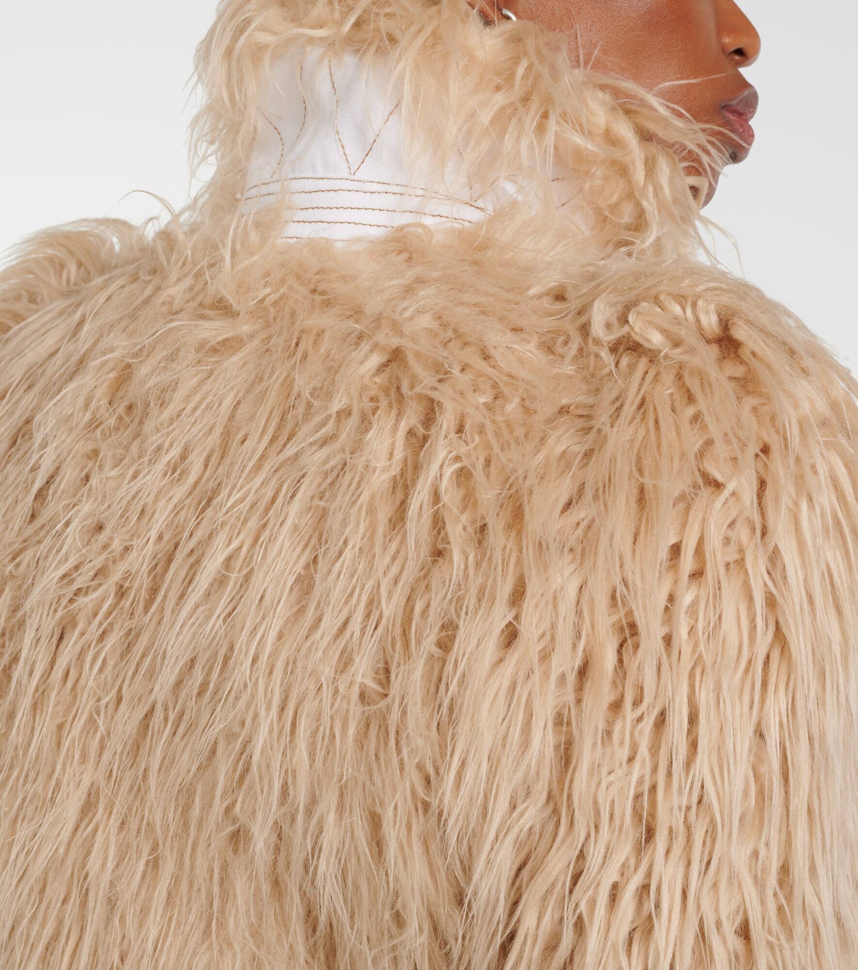 Faux fur jacket - 6