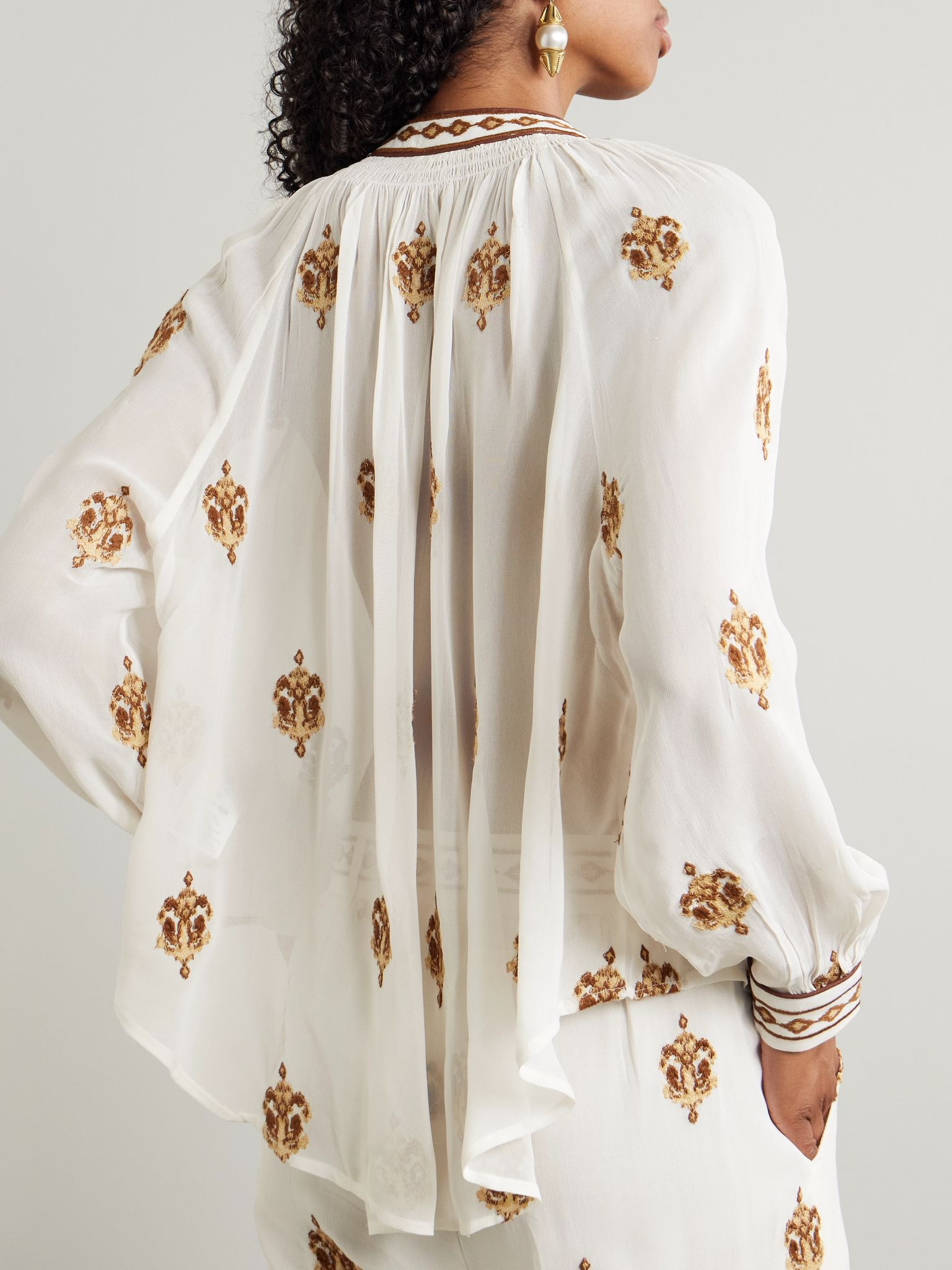 Anchor Tapestry gathered embroidered georgette blouse Off-white - 4