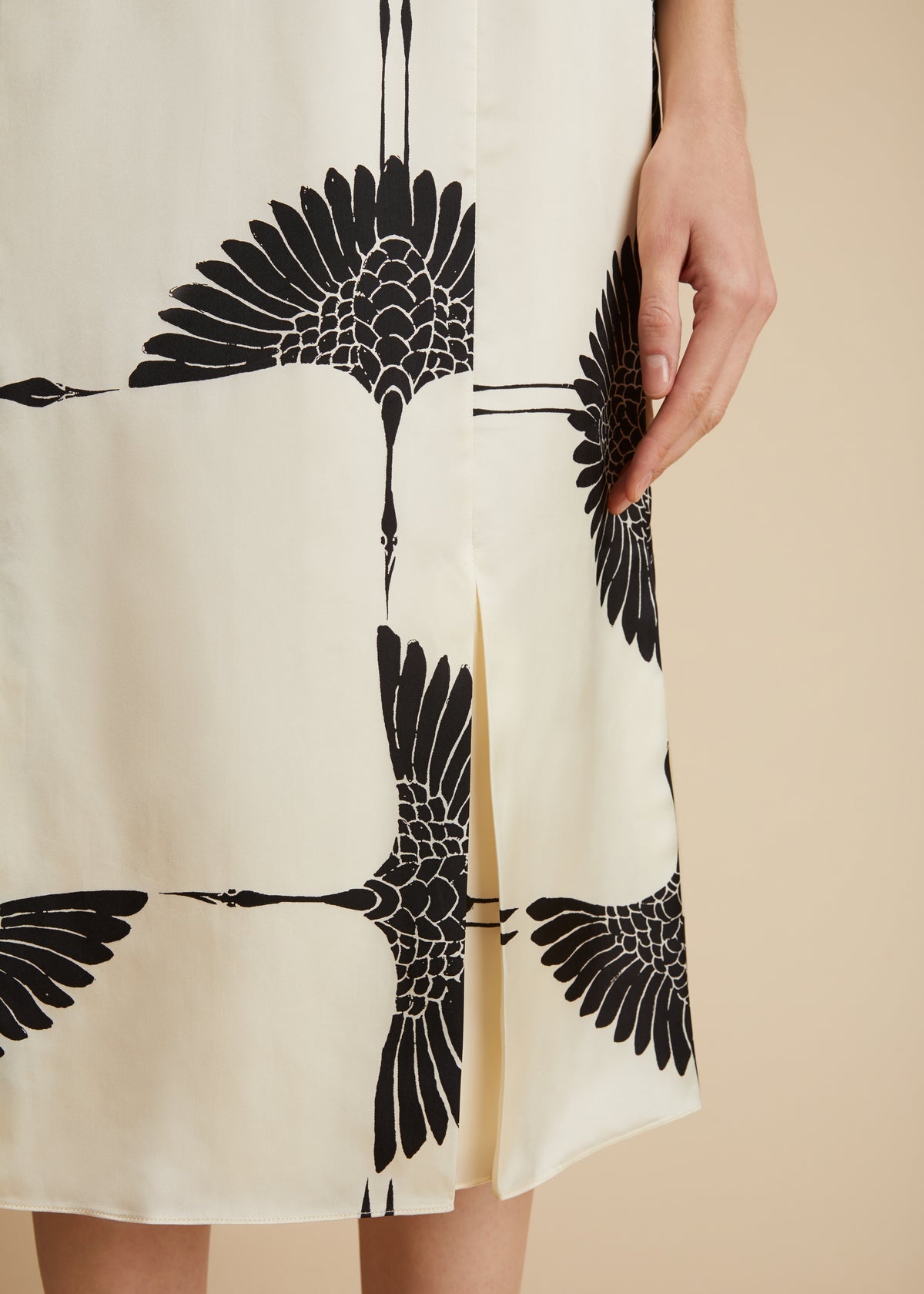 The Levy Skirt in Cream and Black Crane Print - 6