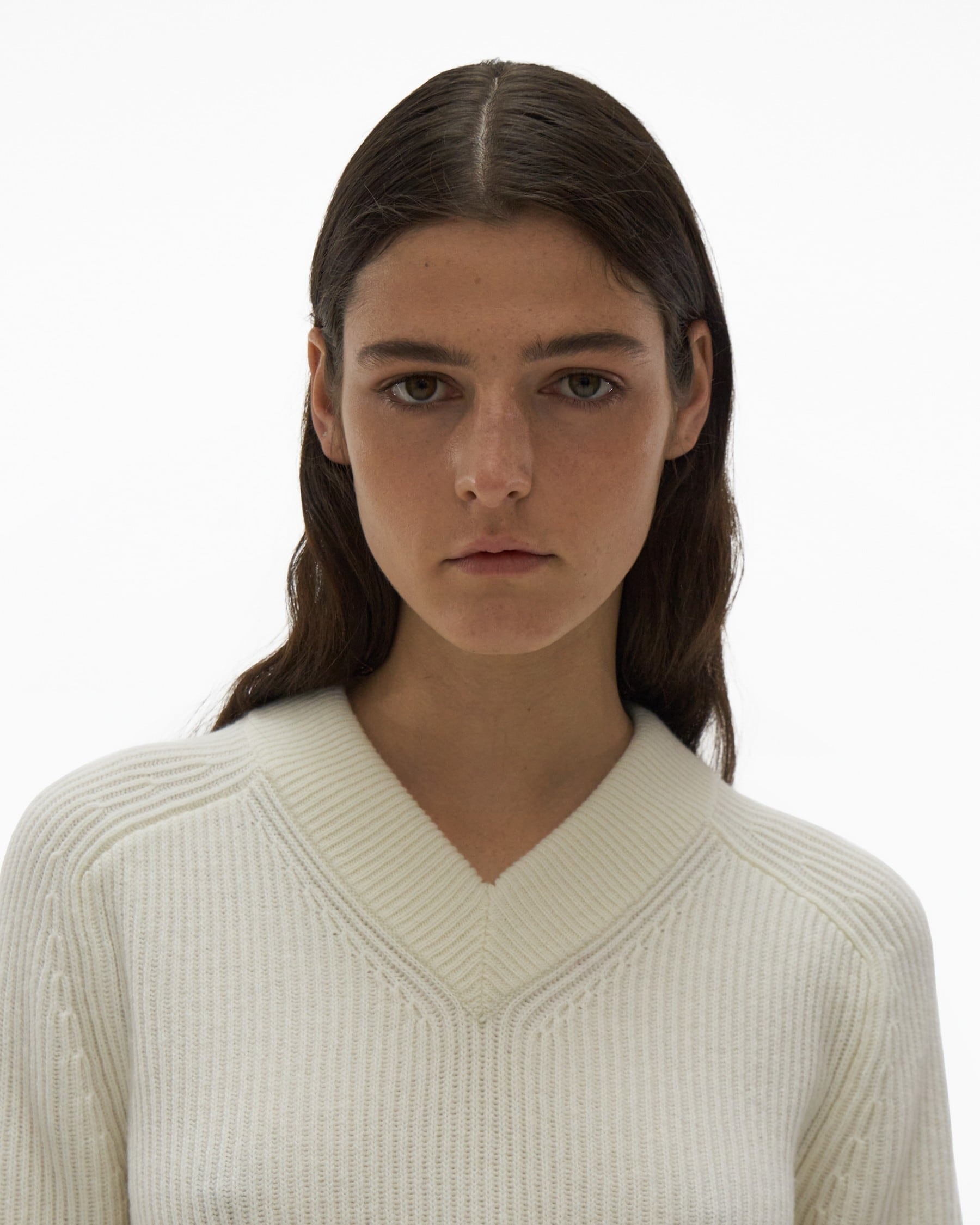 WOOL-CASHMERE V-NECK SWEATER - 7