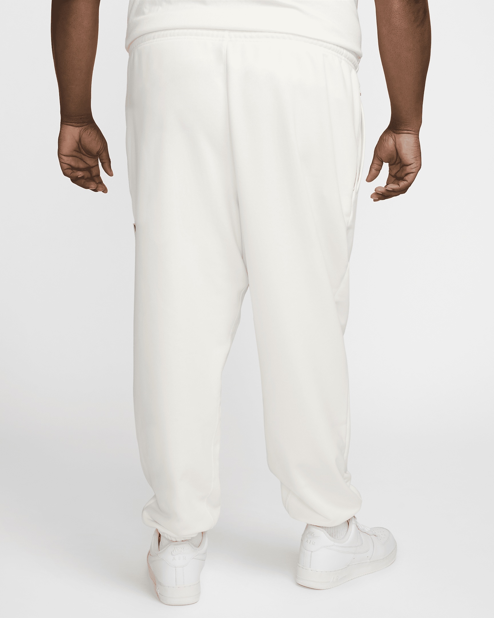 Nike Standard Issue Men's Dri-FIT Basketball Pants - 12