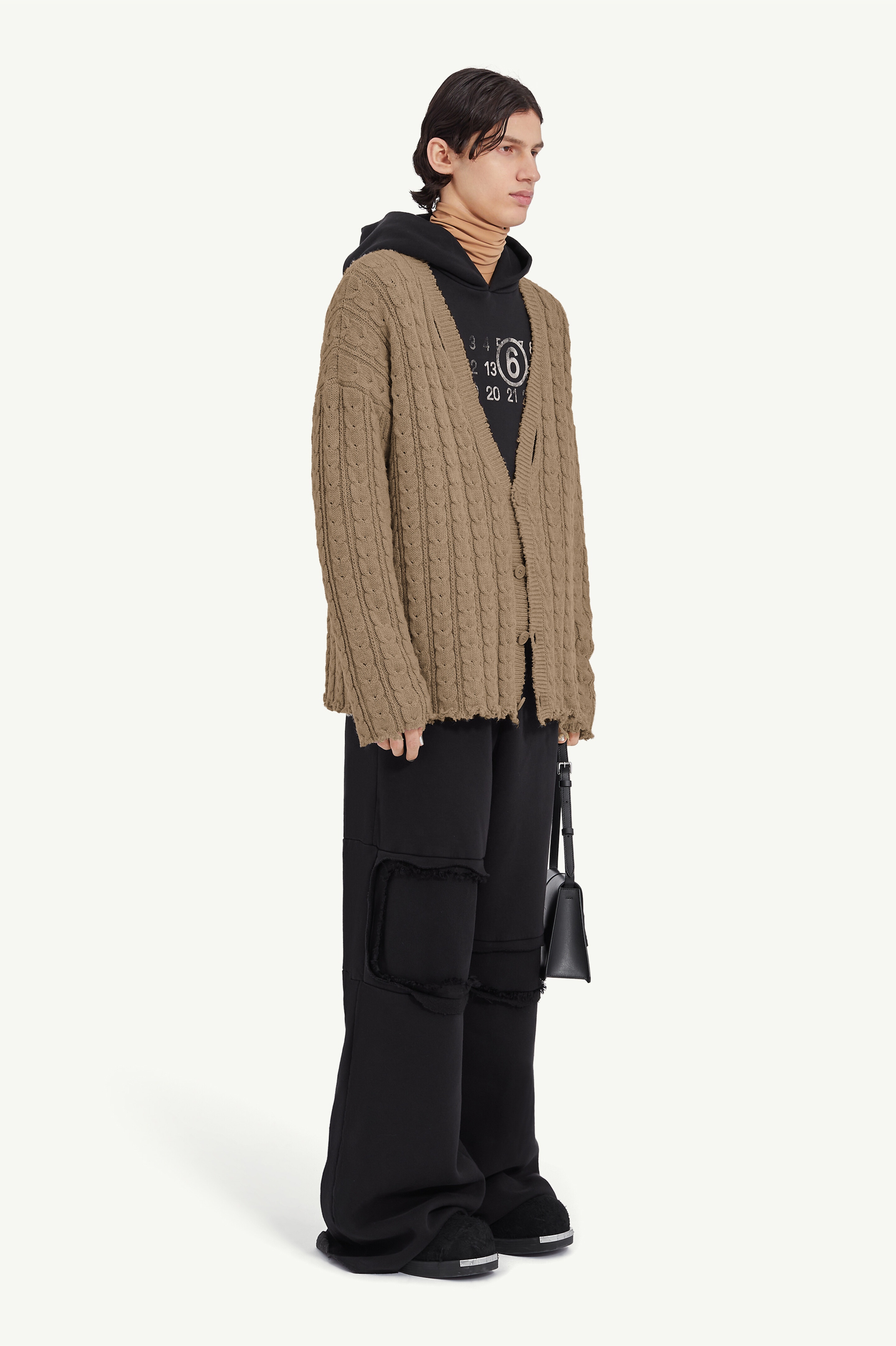 V-neck cardigan - 3
