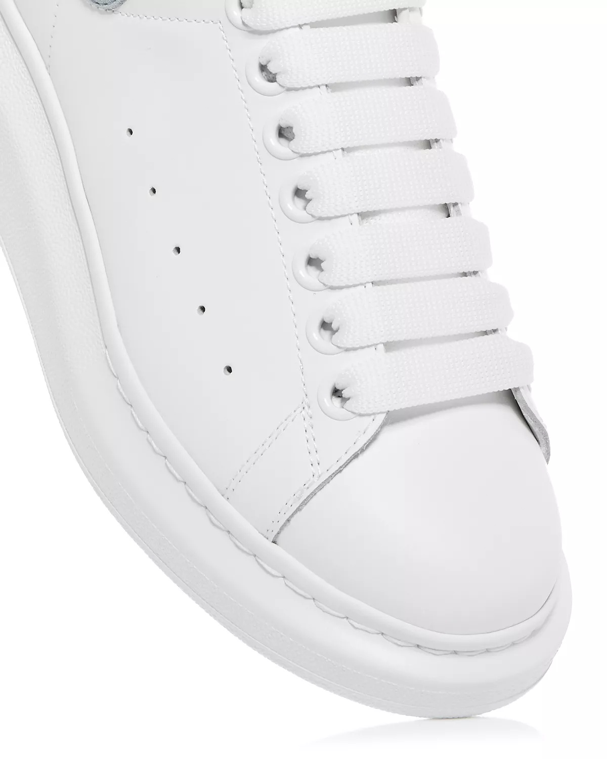 Women's Oversized Suede Heel Detail Sneakers - 6