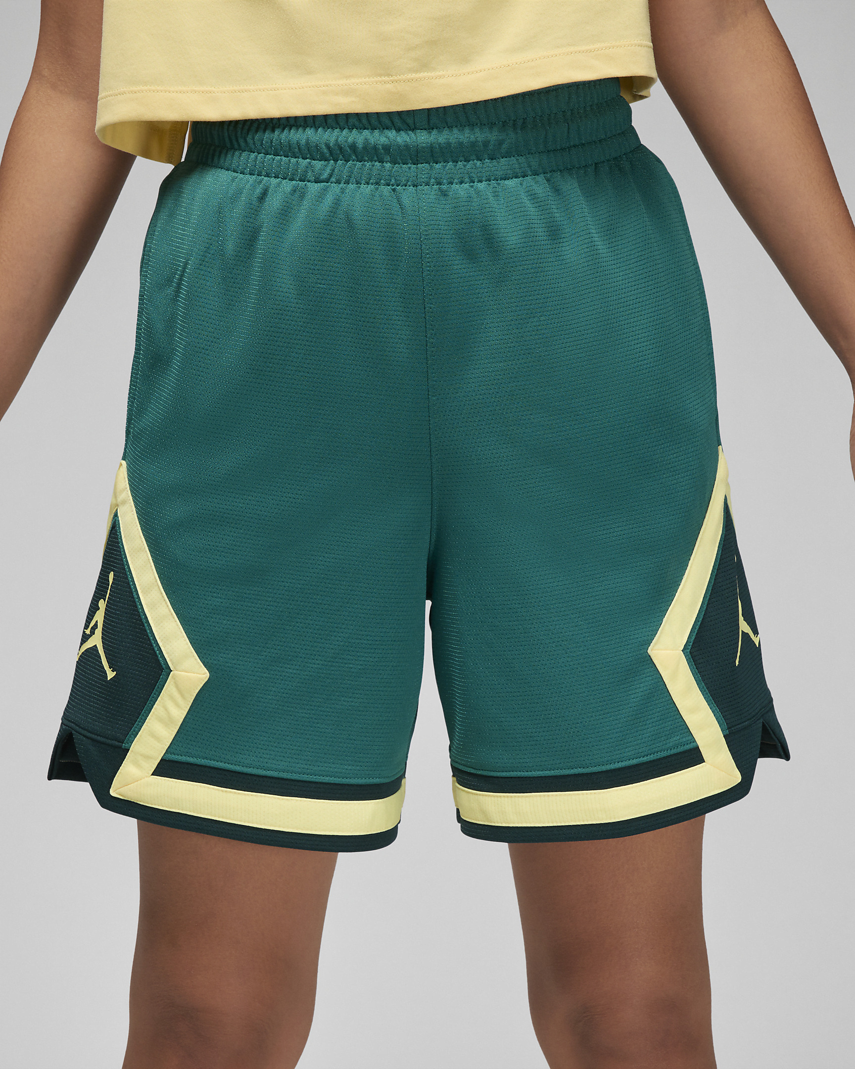 Jordan Sport Women's Diamond Shorts - 2