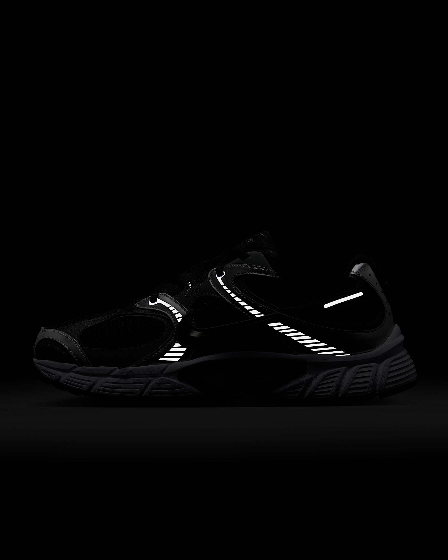 Nike V5 RNR Men's Shoes - 11