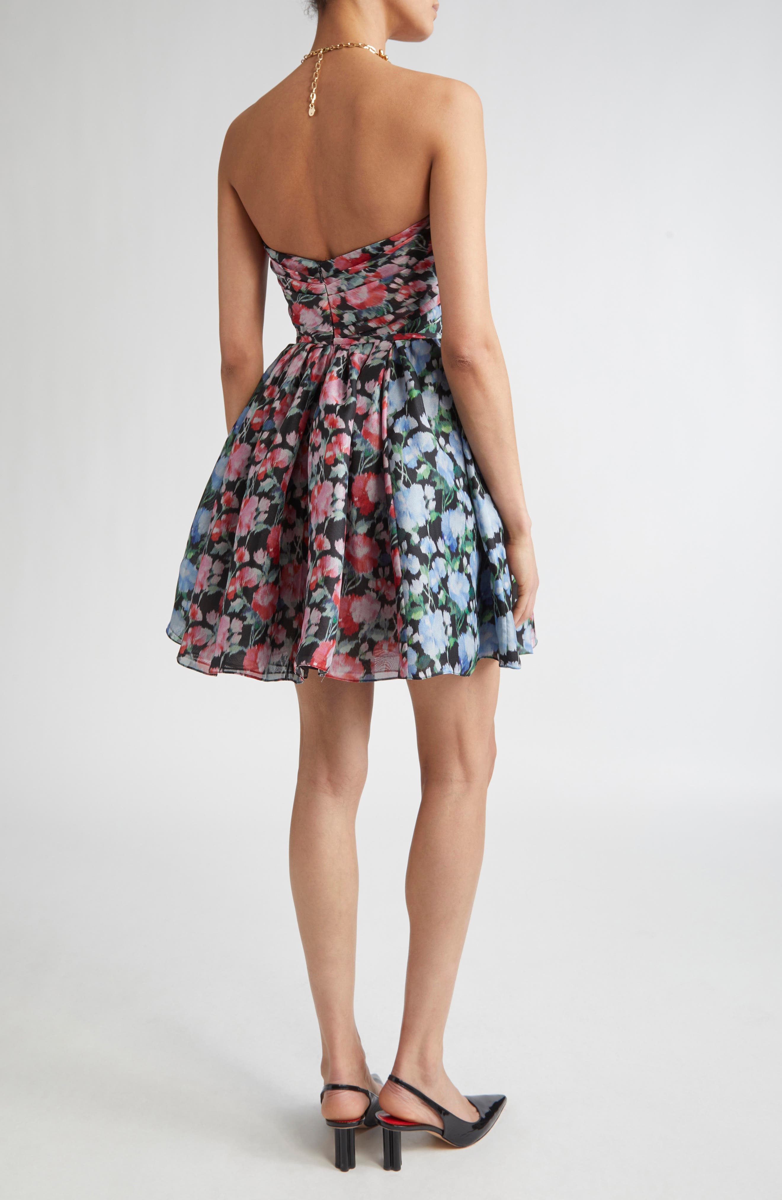 Carolina Herrera Gathered Sweetheart Strapless Silk Crepe Minidress in Multi Floral at Nordstrom - 2