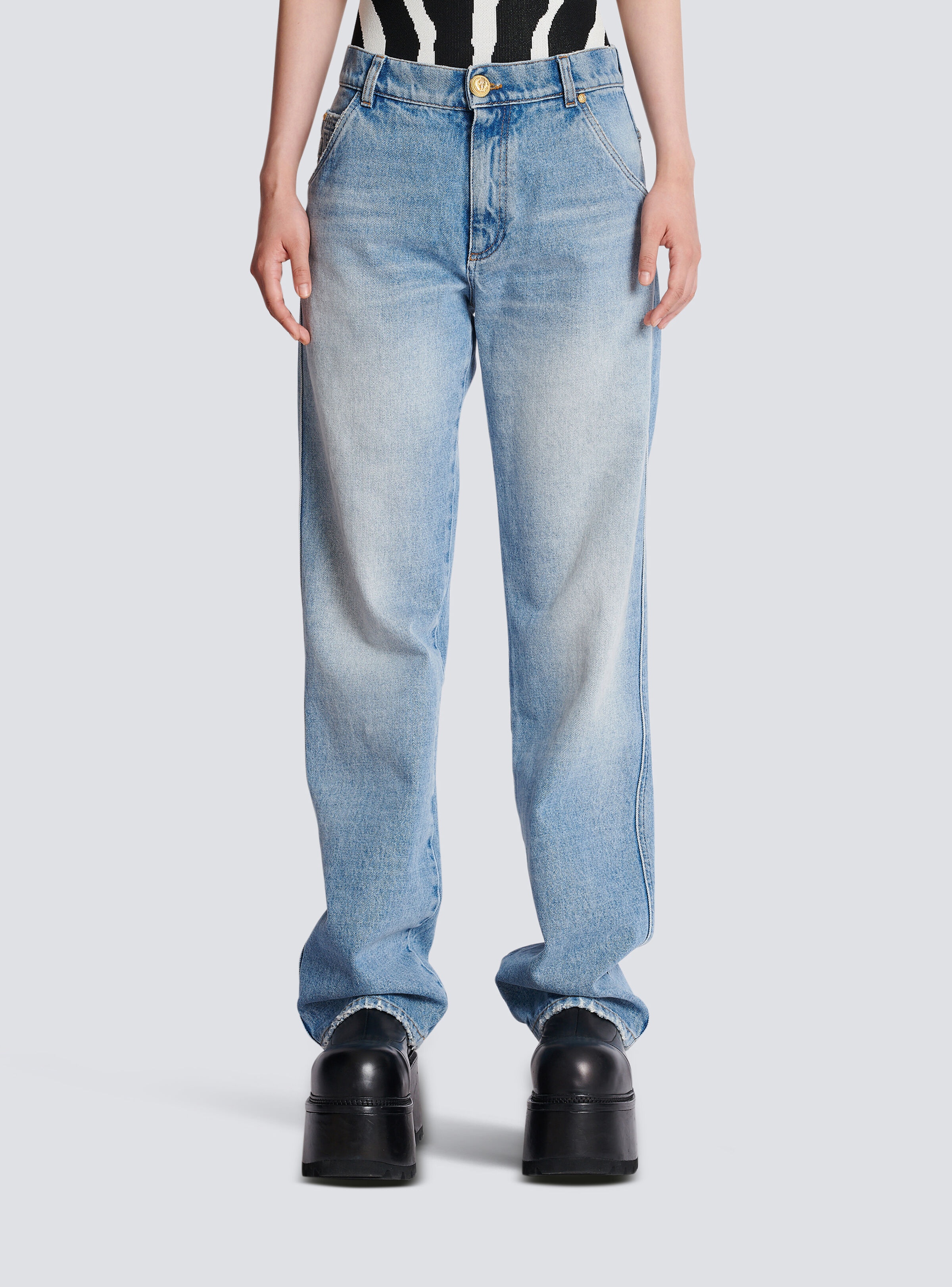 Wide-leg faded denim jeans - 5