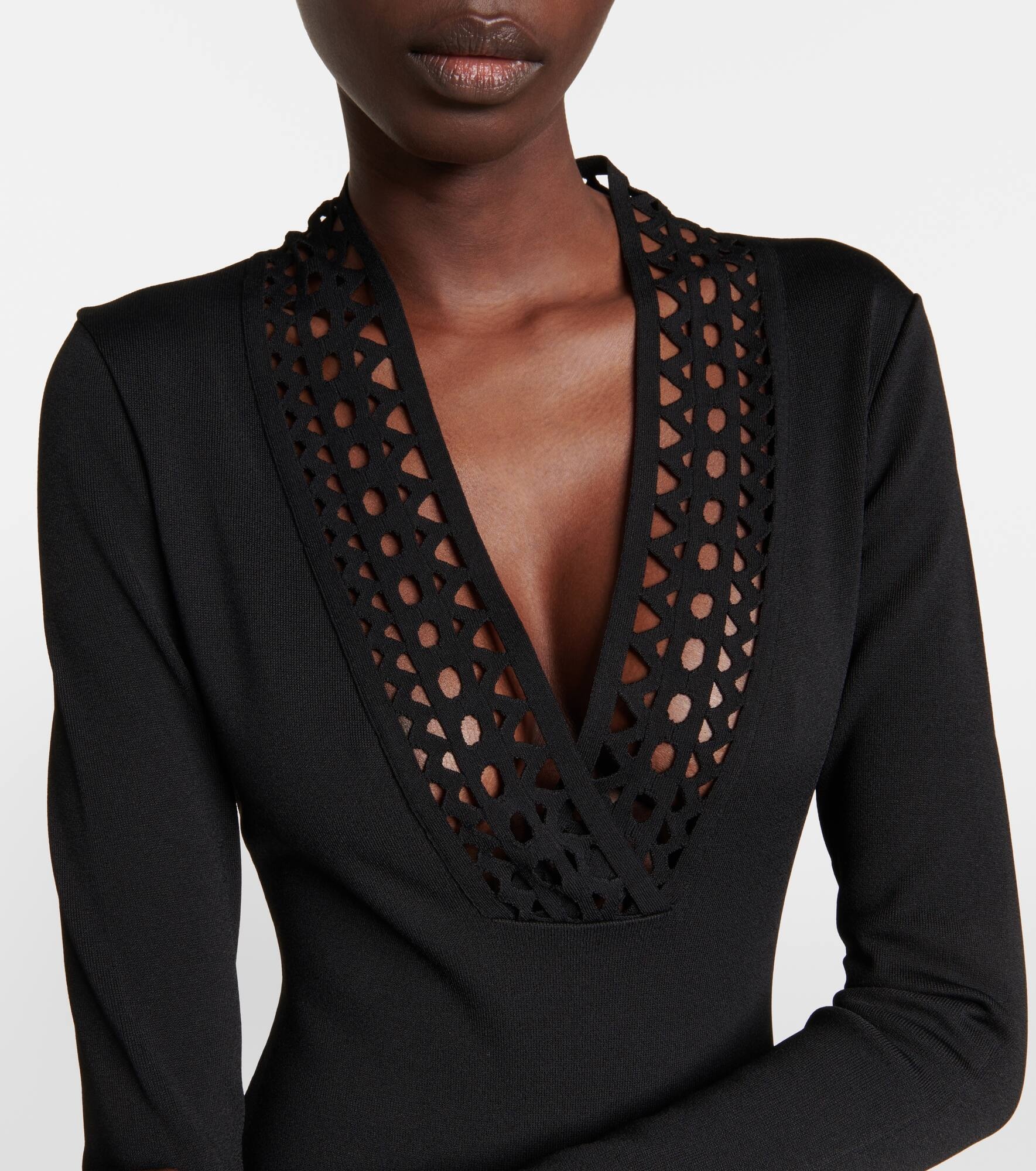 Cutout V-neck bodysuit - 5
