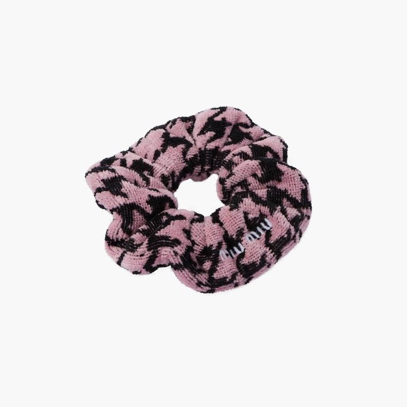 Terrycloth scrunchie 5