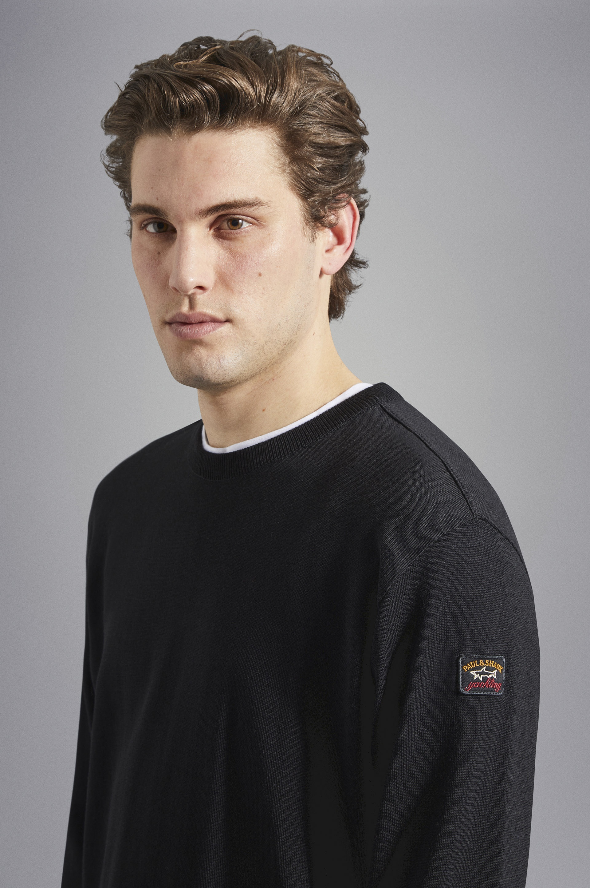 MERINO WOOL CREW NECK WITH ICONIC BADGE - 4