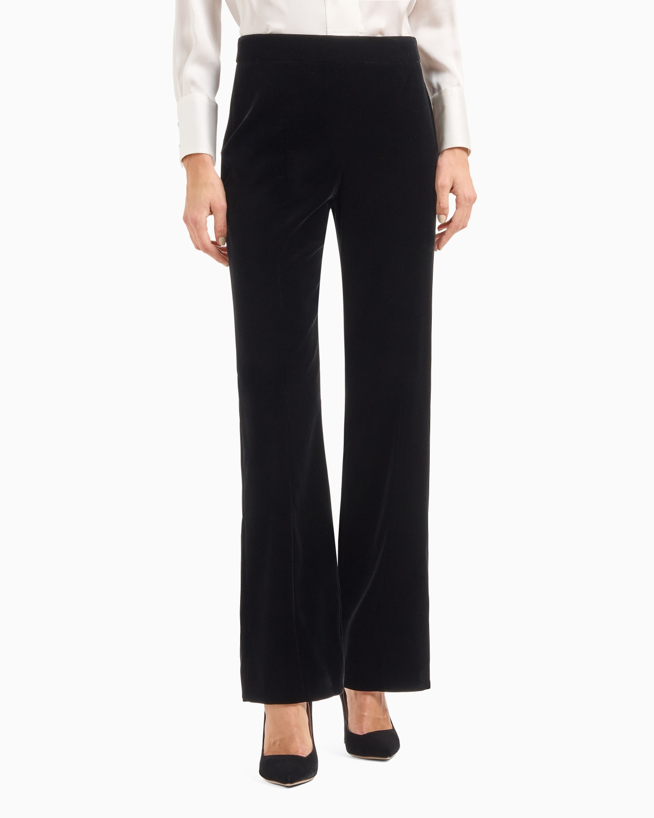 Cropped trousers in velvet - 4