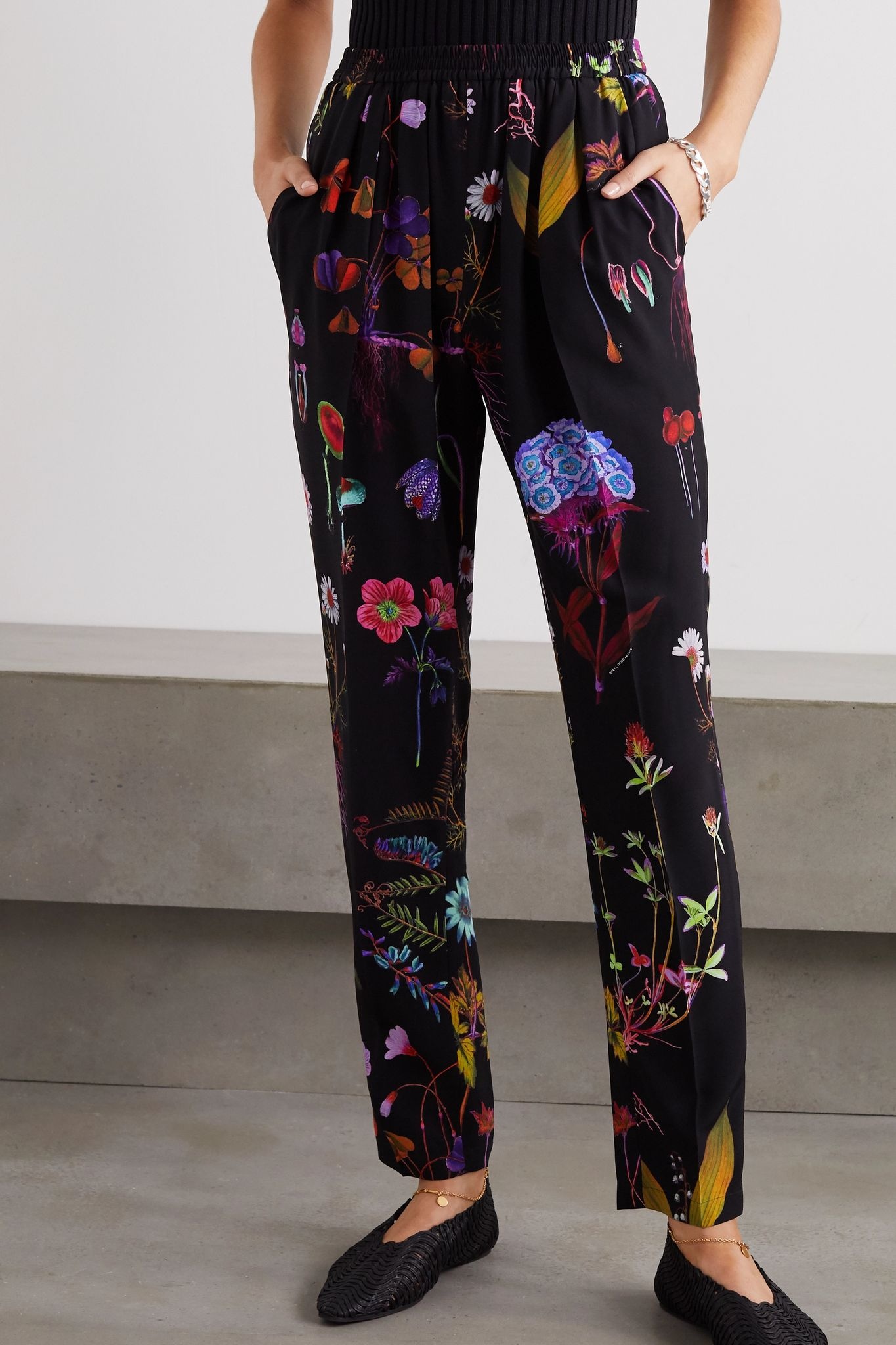 Christine floral-print silk-crepe straight-leg pants - 3