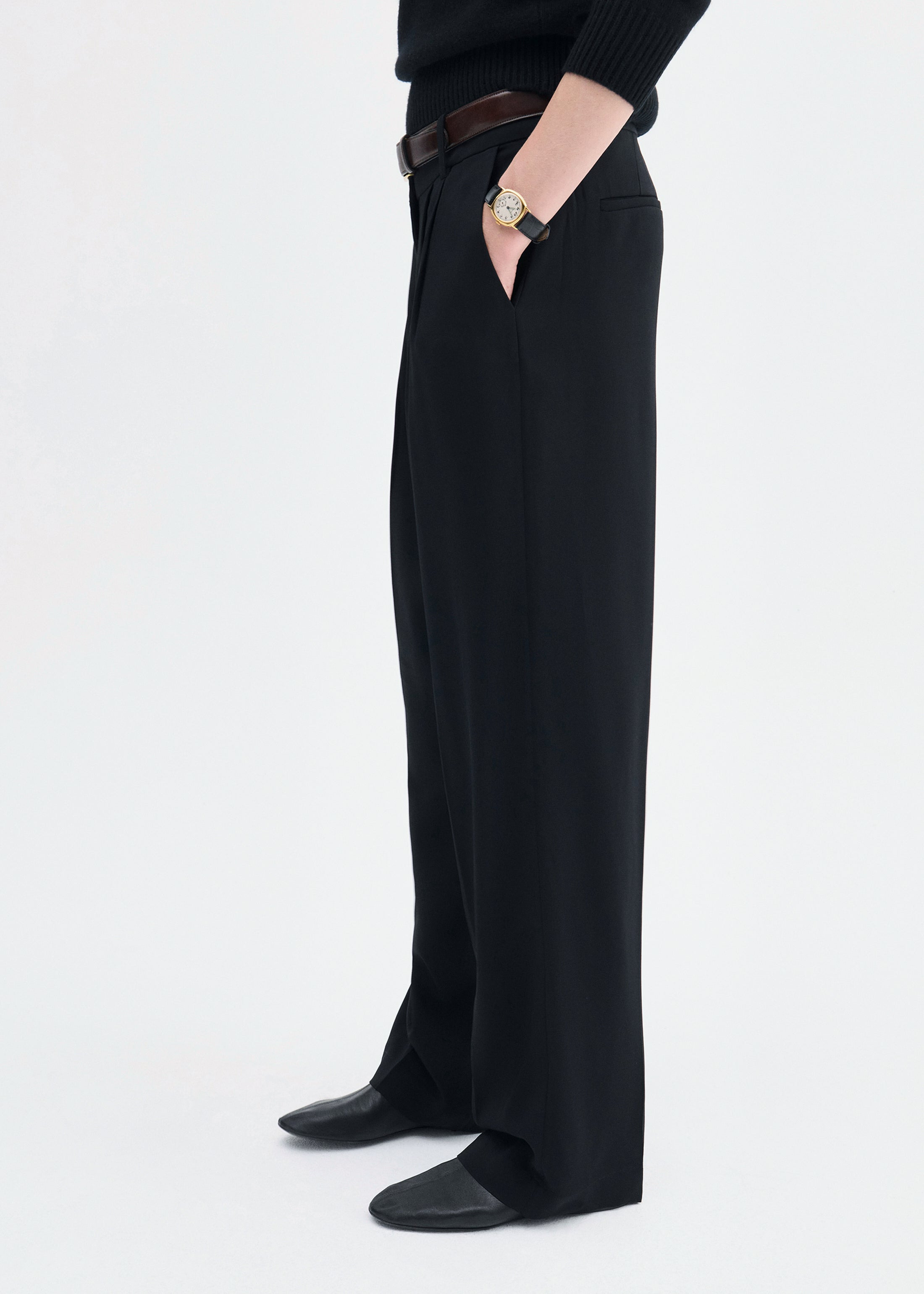 Pleat Front Trouser in Crepe - 4