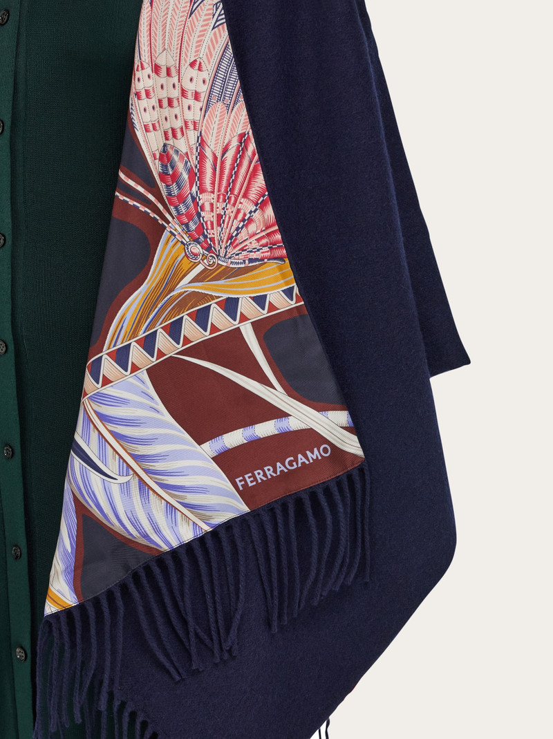 Cashmere and silk reversible cape 7