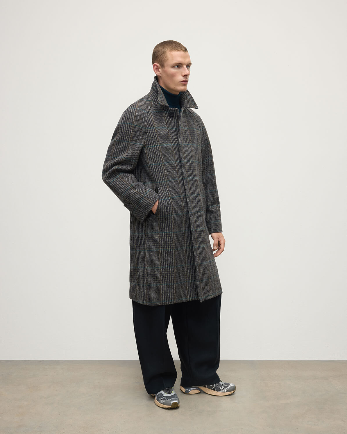 'The Balmacaan' Coat | Dark Slate Check - 3
