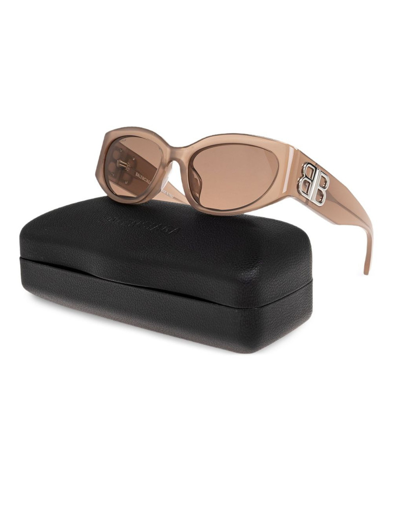 BALENCIAGA Bossy sunglasses outlook