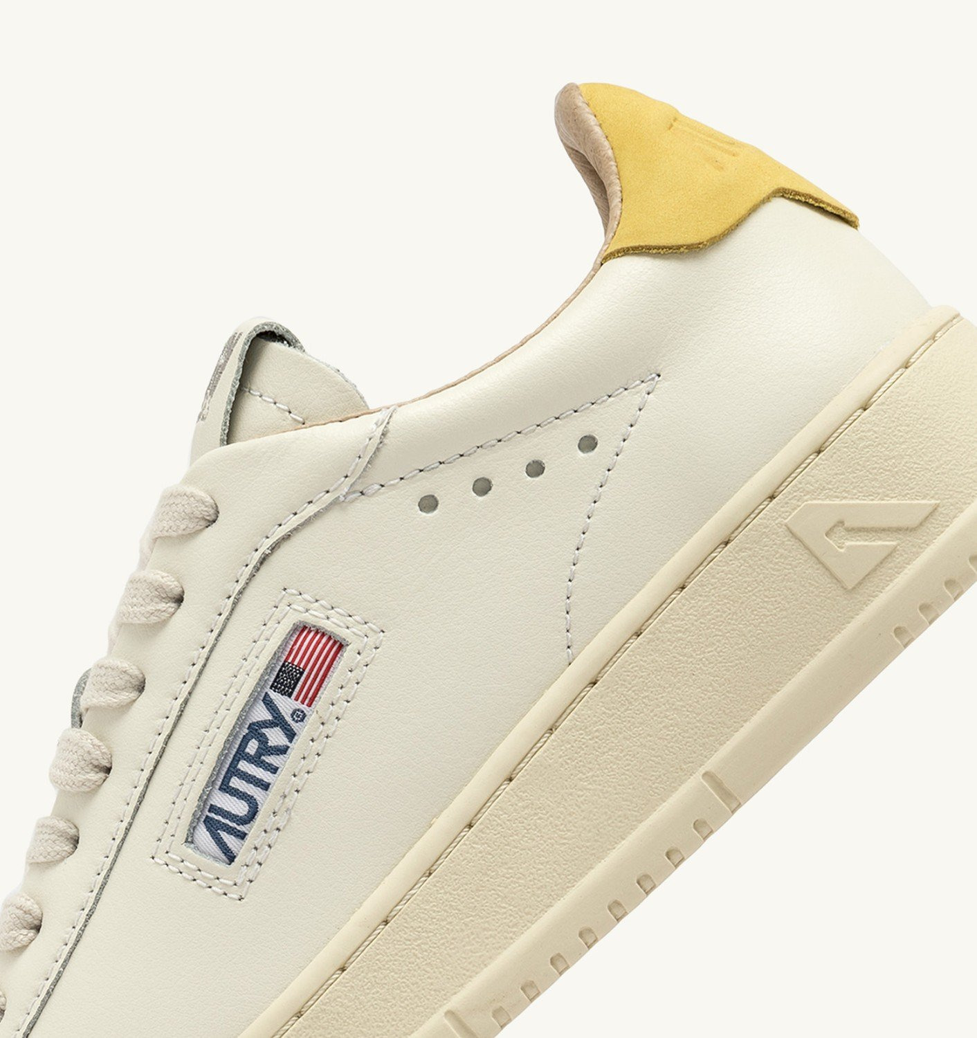 DALLAS LOW SNEAKERS IN MARSHMALLOW AND BUTTERCUP LEATHER - 6