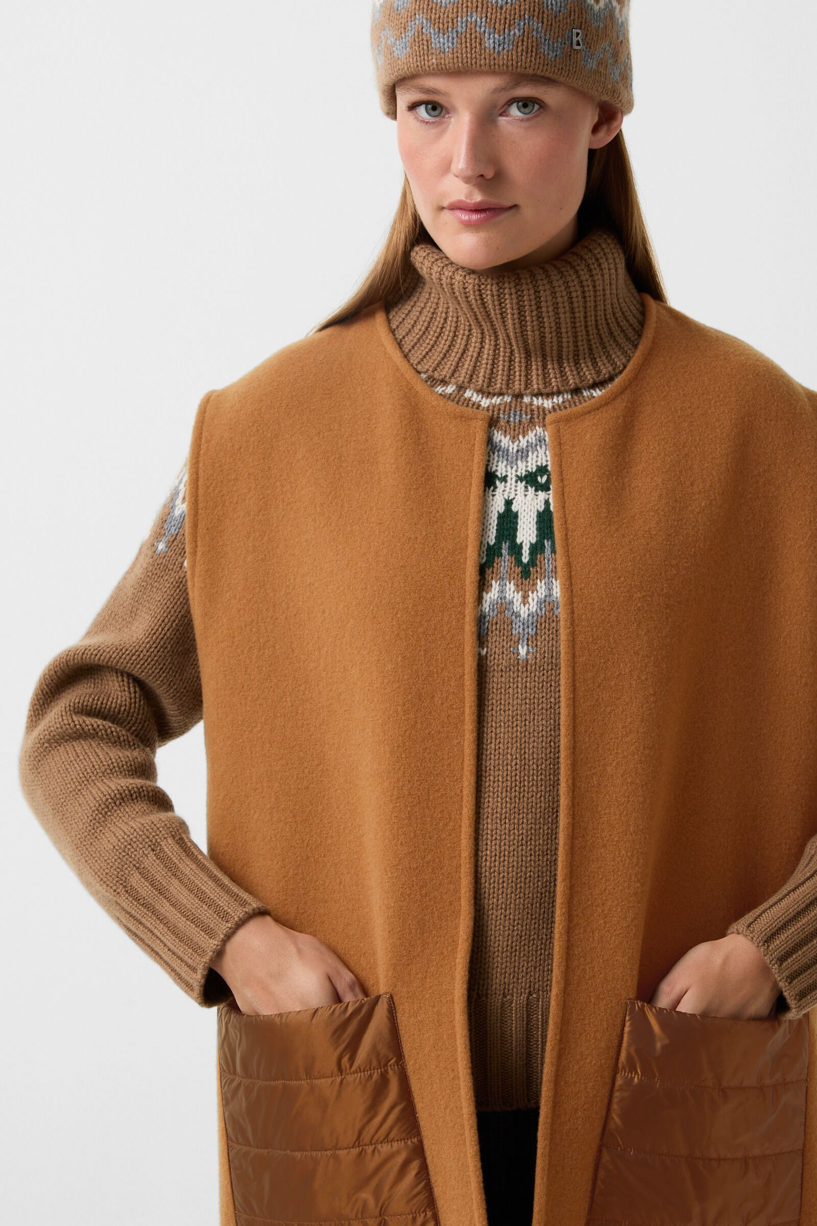 Nera vest in Hazel - 5