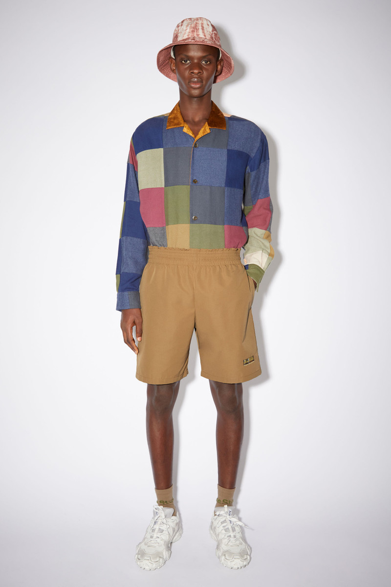 Acne Studios Ripstop shorts - Light brown outlook