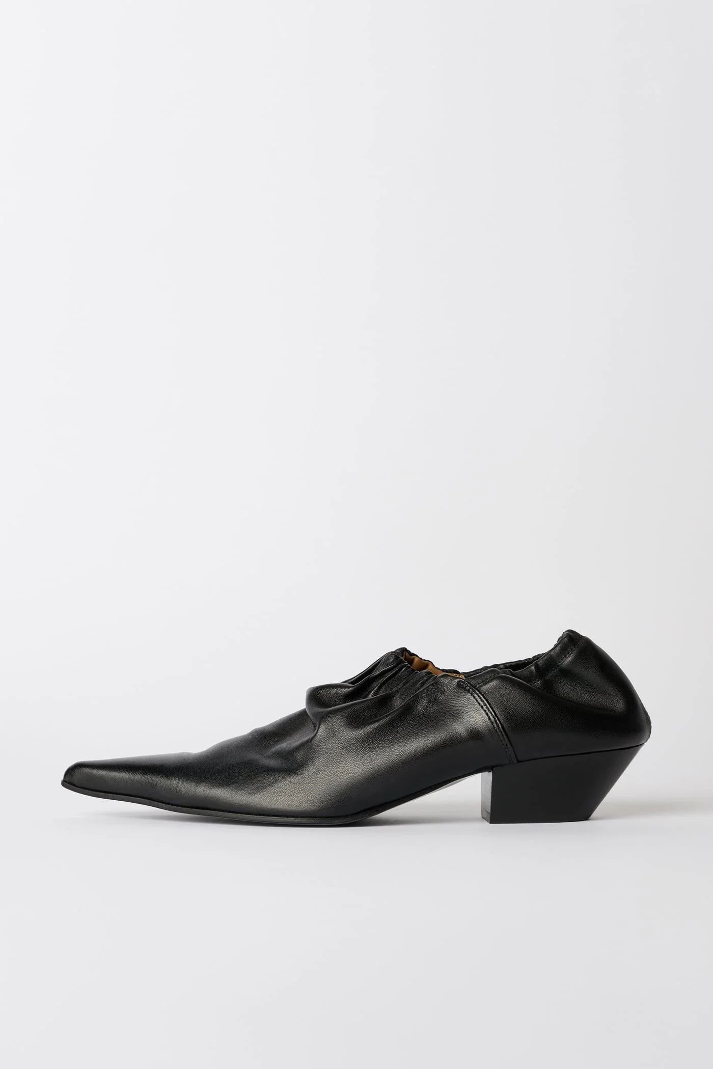 Ranch Envelope Heel Soot Black Softgrain Nappa - 1