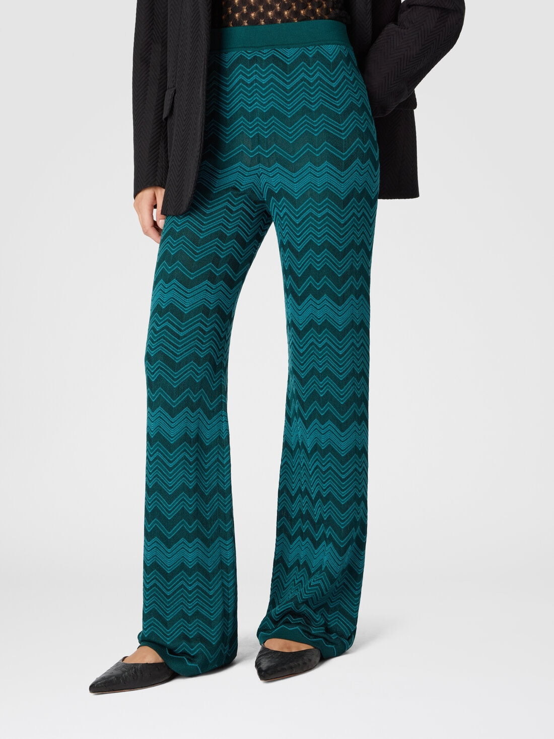Straight Long Pants in Chevron Pattern - 4
