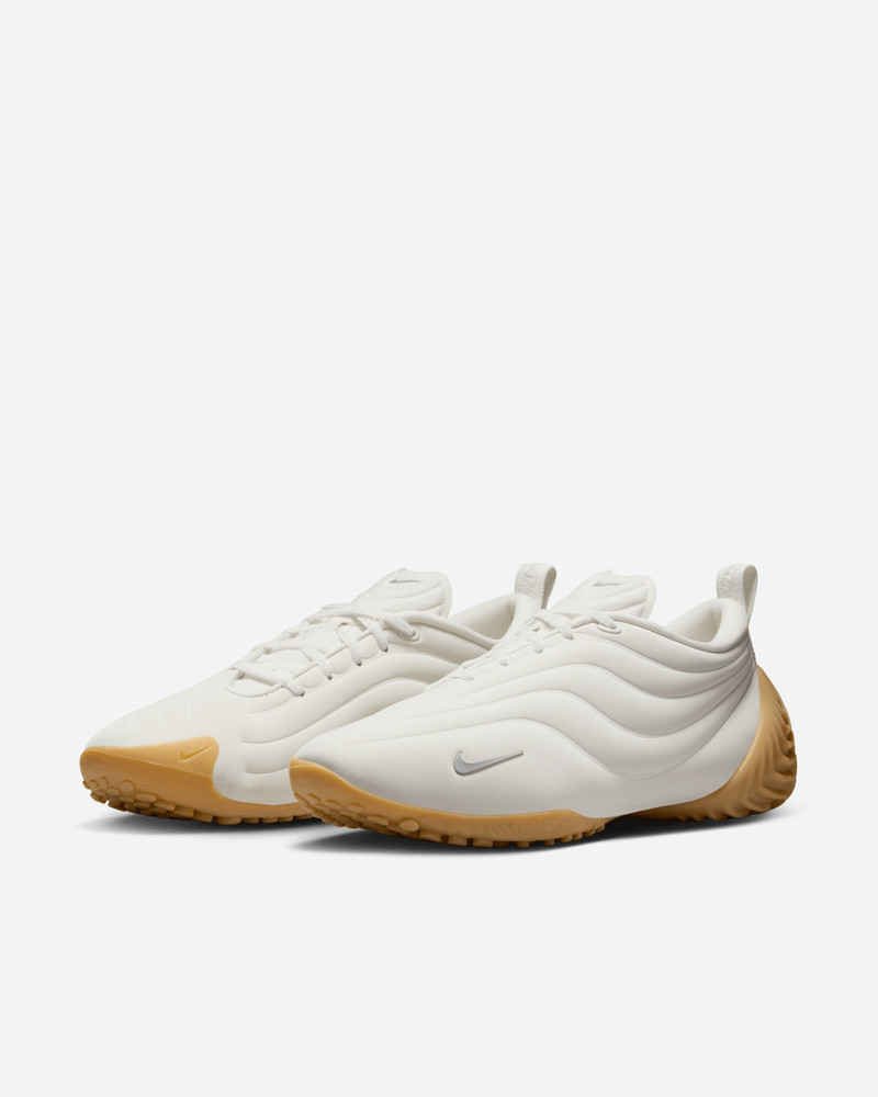 Nike Astra Ultra outlook