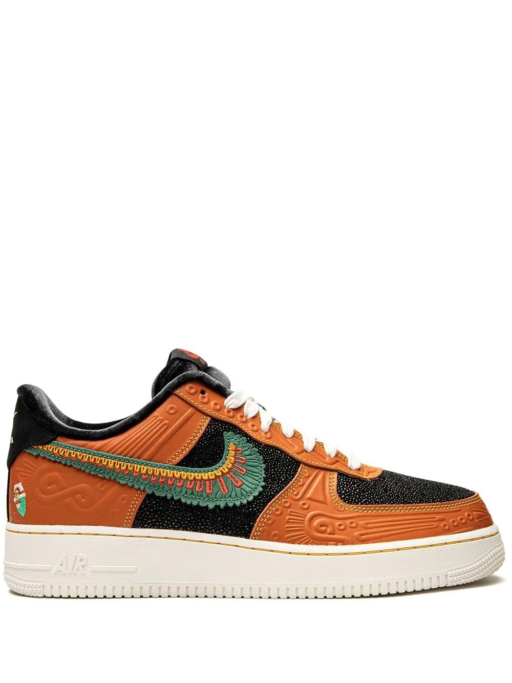 Air Force 1 '07 LX "Siempre Familia" sneakers - 1