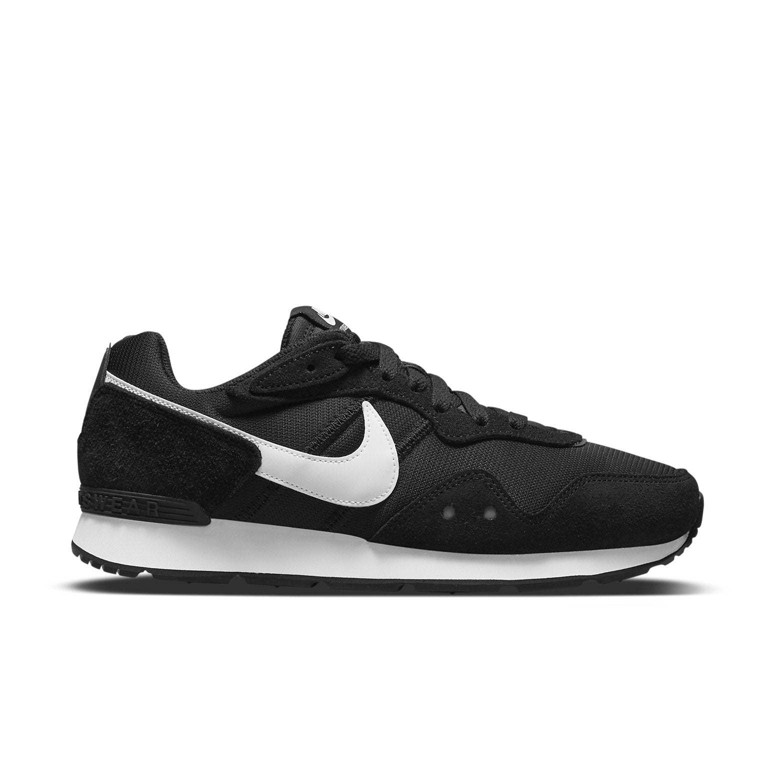 (WMNS) Nike Venture Runner Wide 'Black White' DM8454-001 - 2