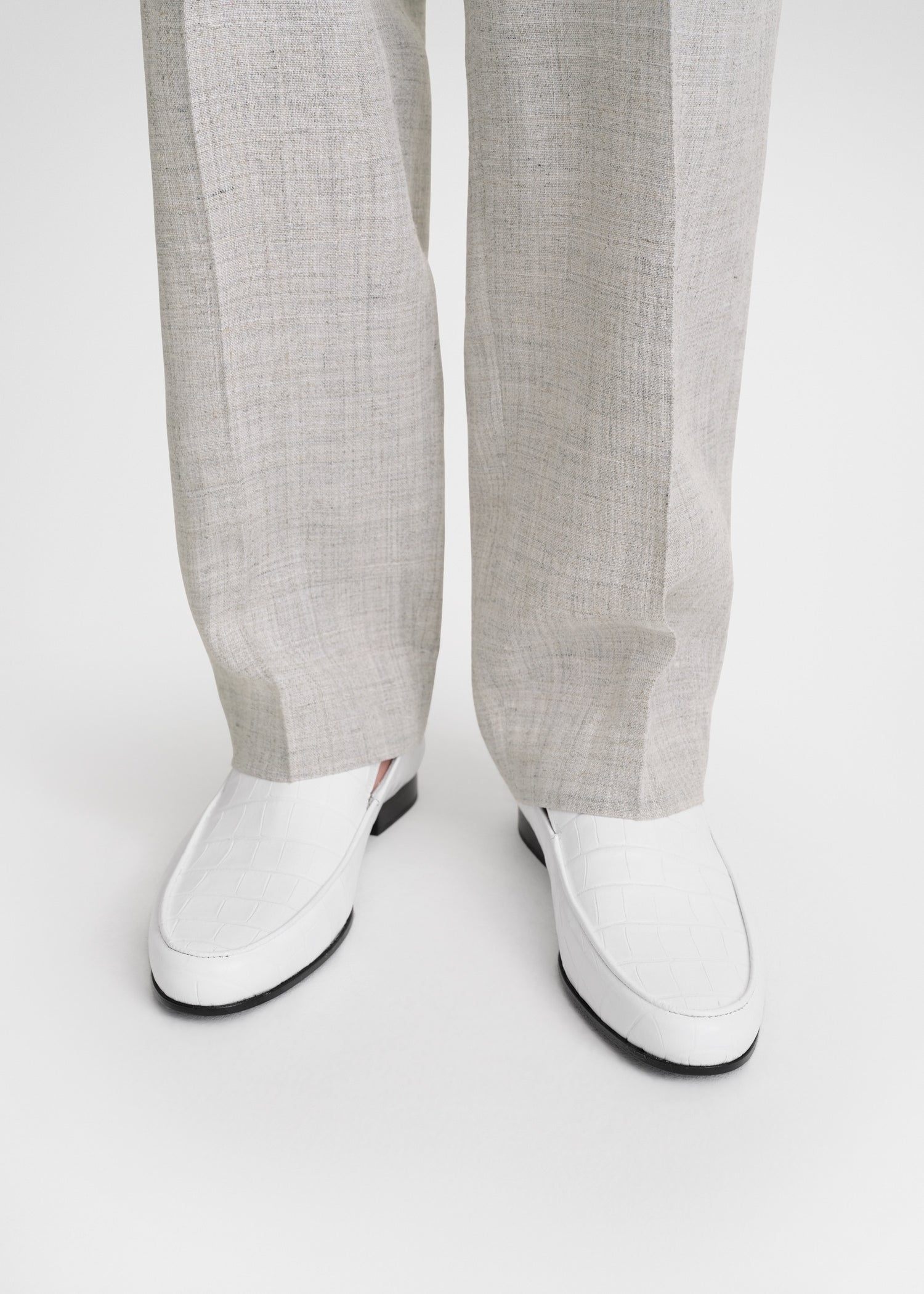 The croco oval loafer white - 2