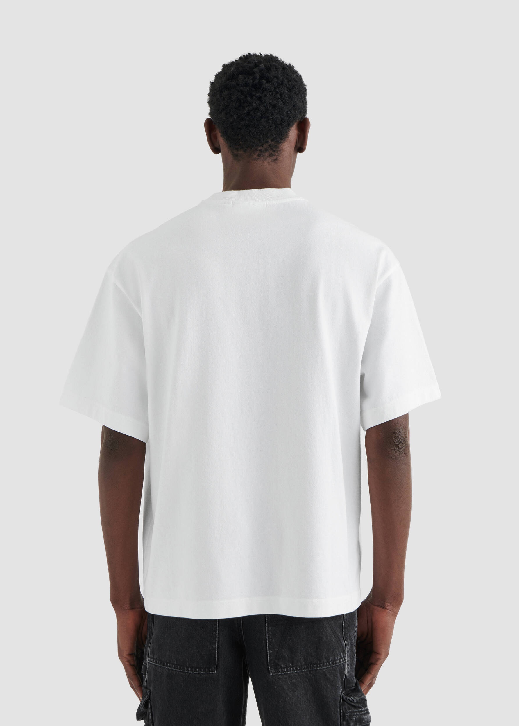 Essential T-Shirt - 3