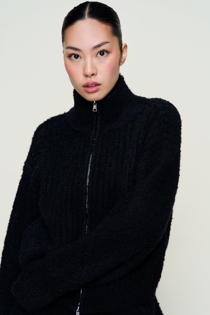 GUIZIO MILA ZIP UP outlook