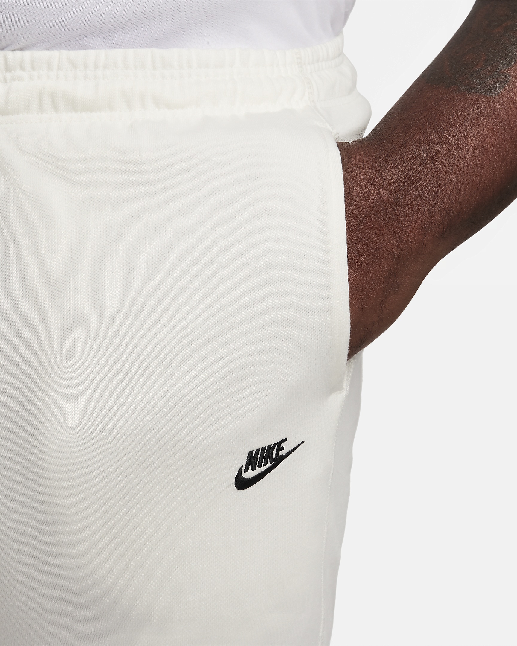 Nike Club Men's Knit Joggers - 9