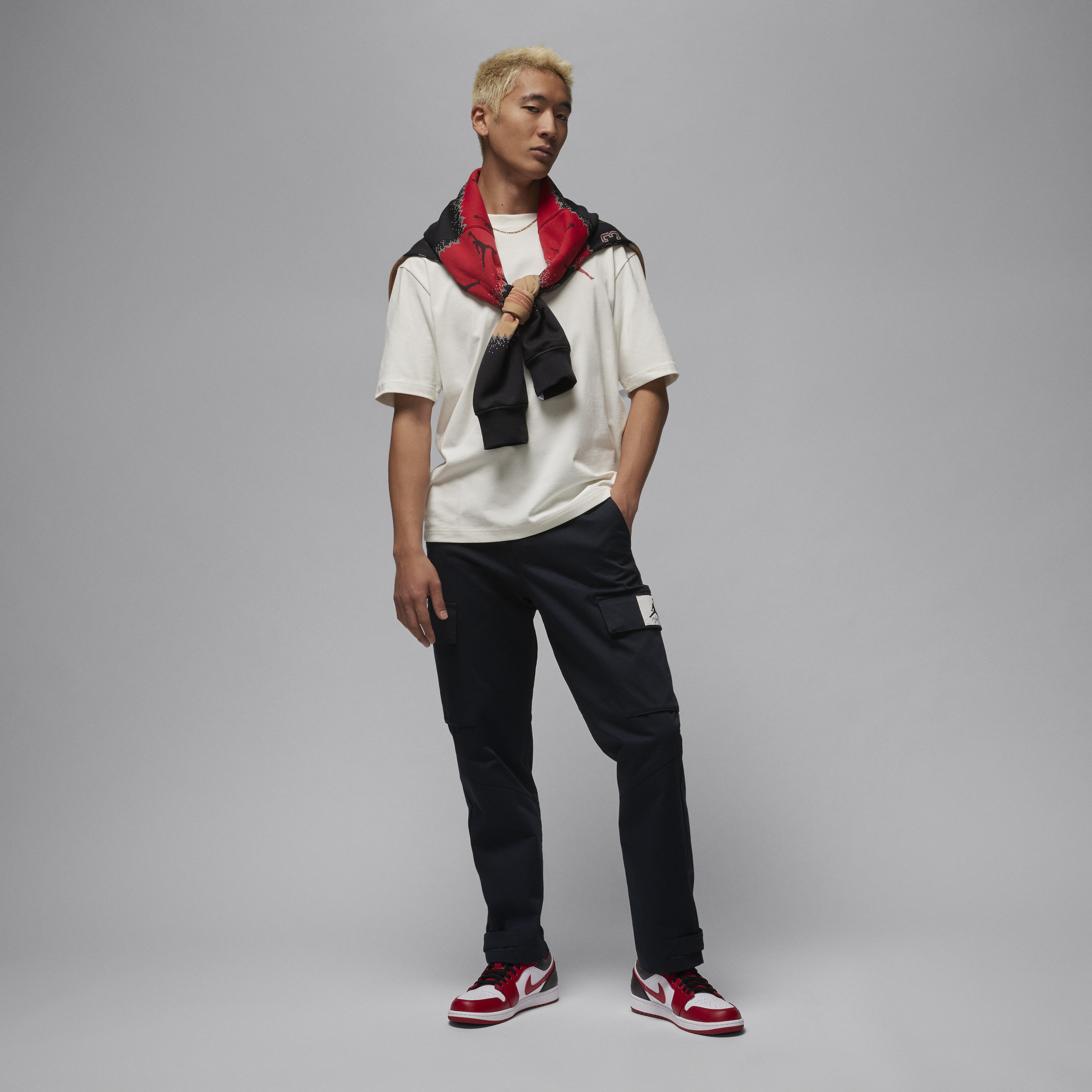 Men's Jordan Essentials Holiday T-Shirt - 7