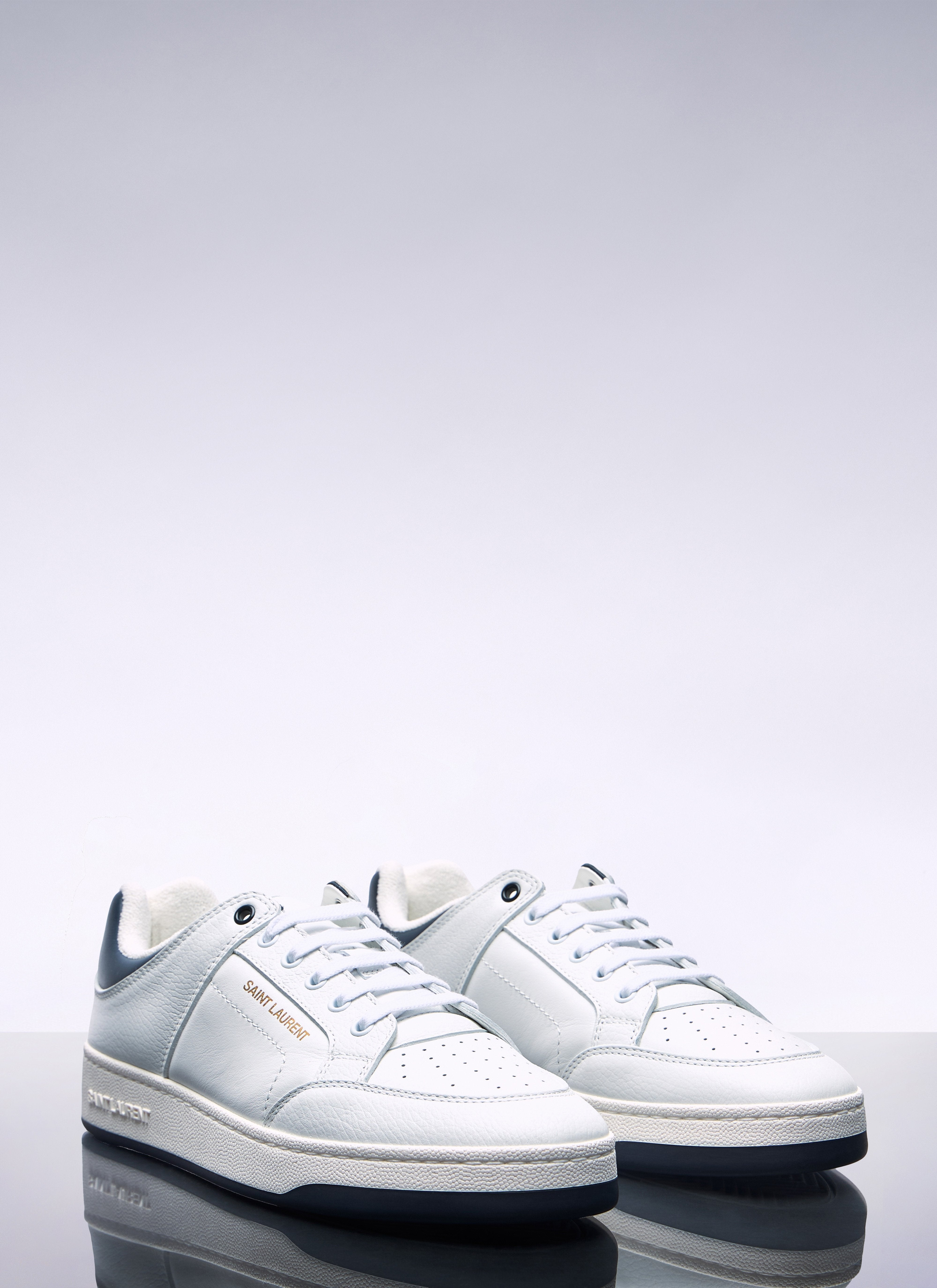 Saint Laurent Men Sl 61 Low Top Sneakers - 3