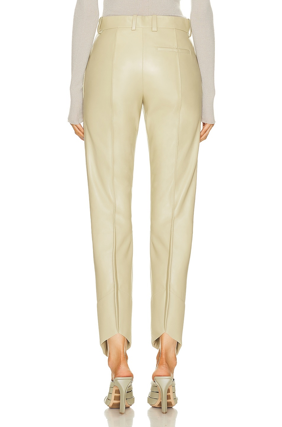 Curved Pant - 3