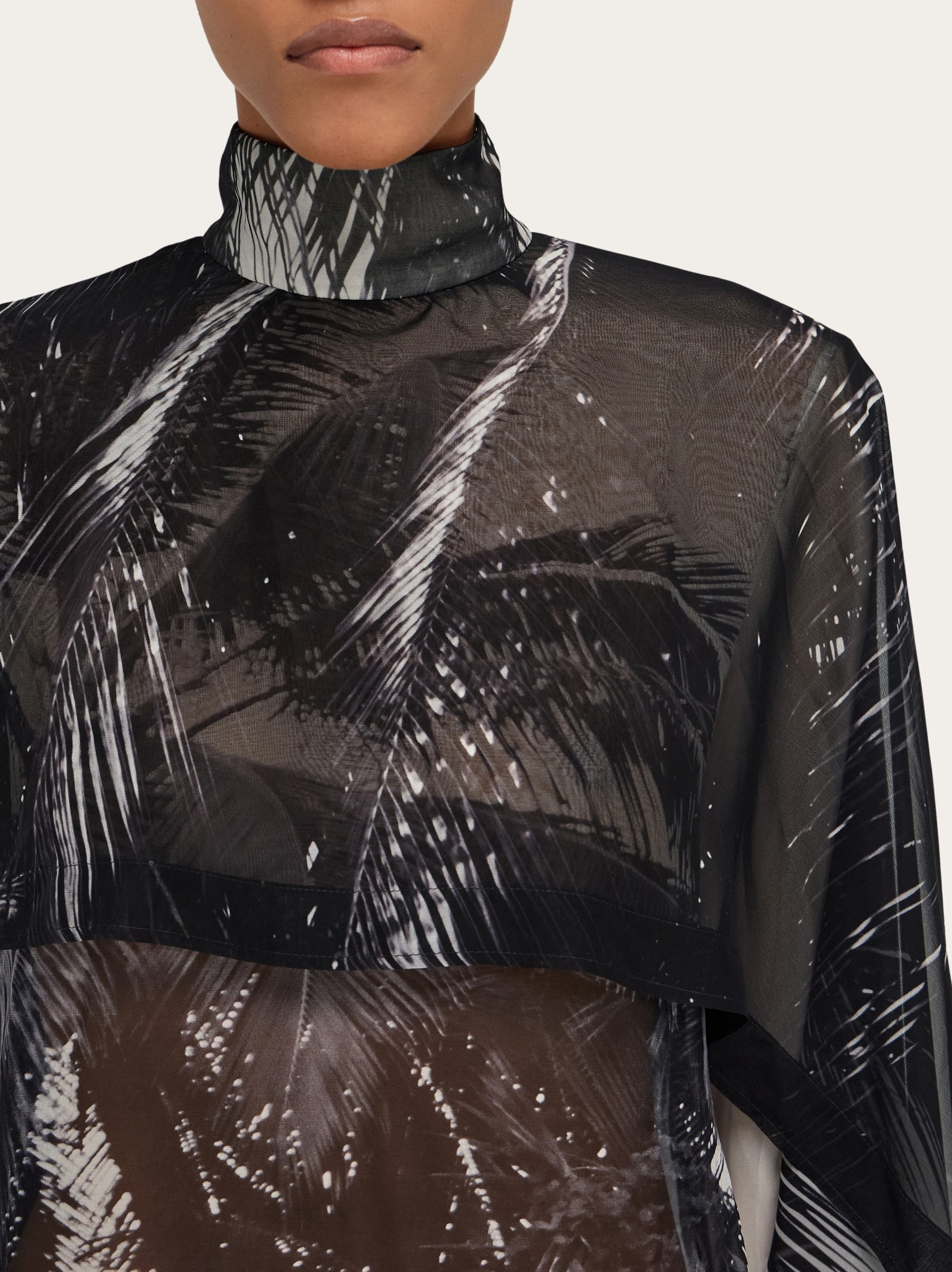 Georgette shirt with Trinidad print - 5