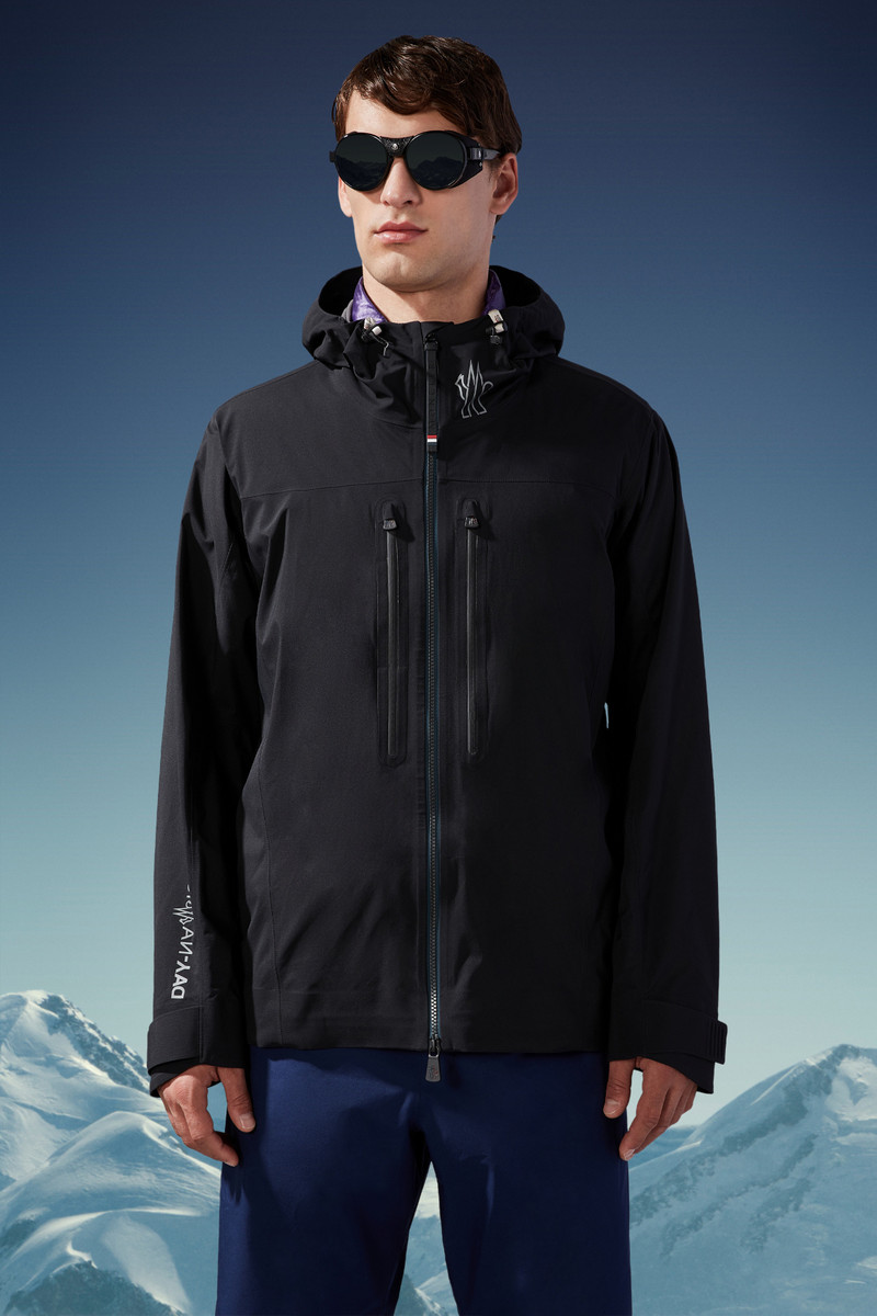 Fuyens Hooded Jacket 3