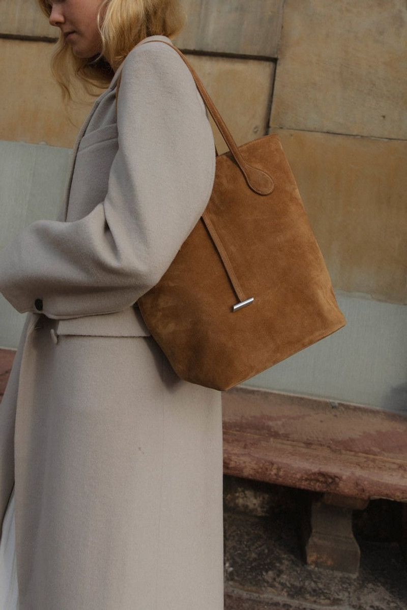 TALL SPROUT TOTE RHUM SUEDE 6
