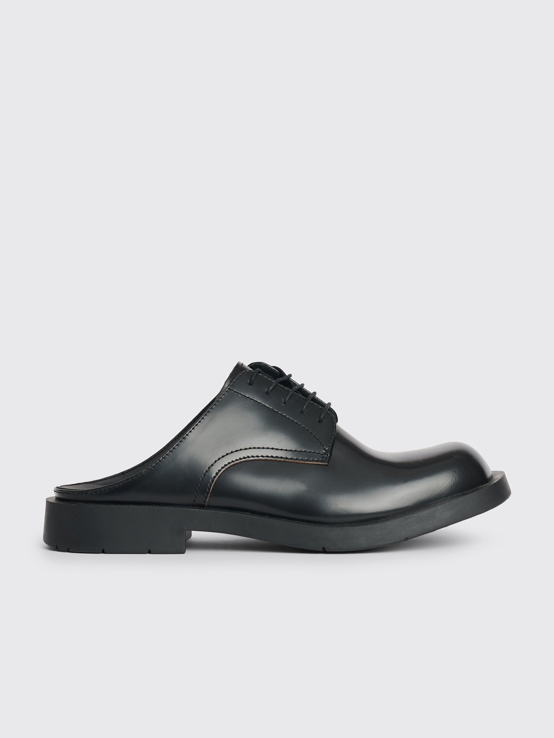 CAMPERLAB CAMPERLAB NEUMAN FORMAL CLOGS BLACK | REVERSIBLE