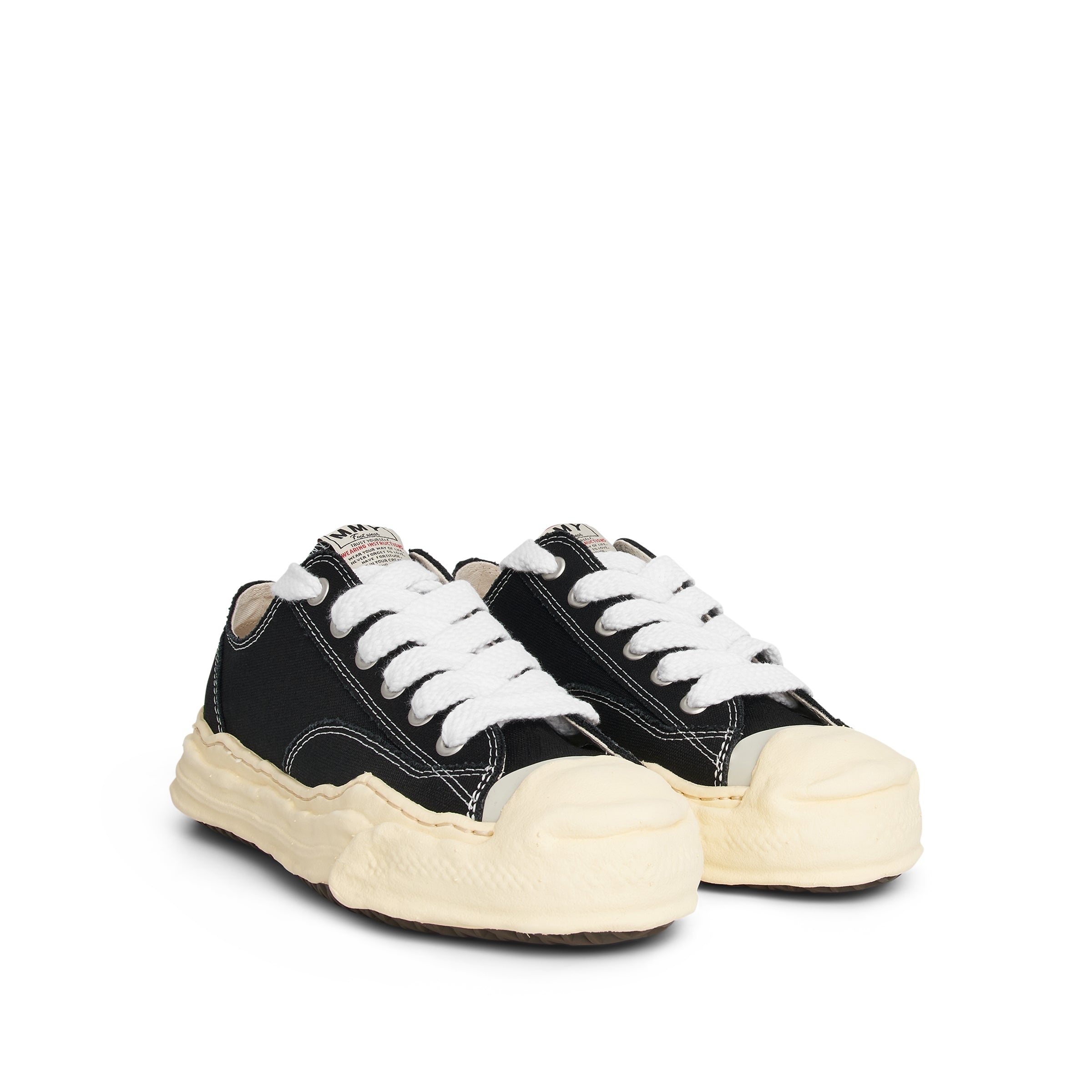 Hank OG Vintage Low Top Sneaker in Black/White - 2