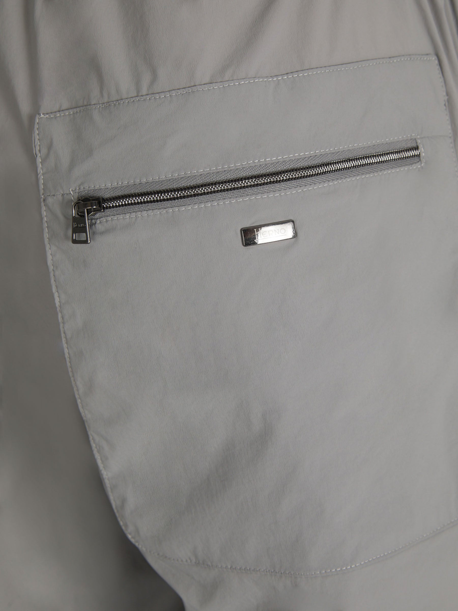 JOGGERS TÉCNICOS - 4