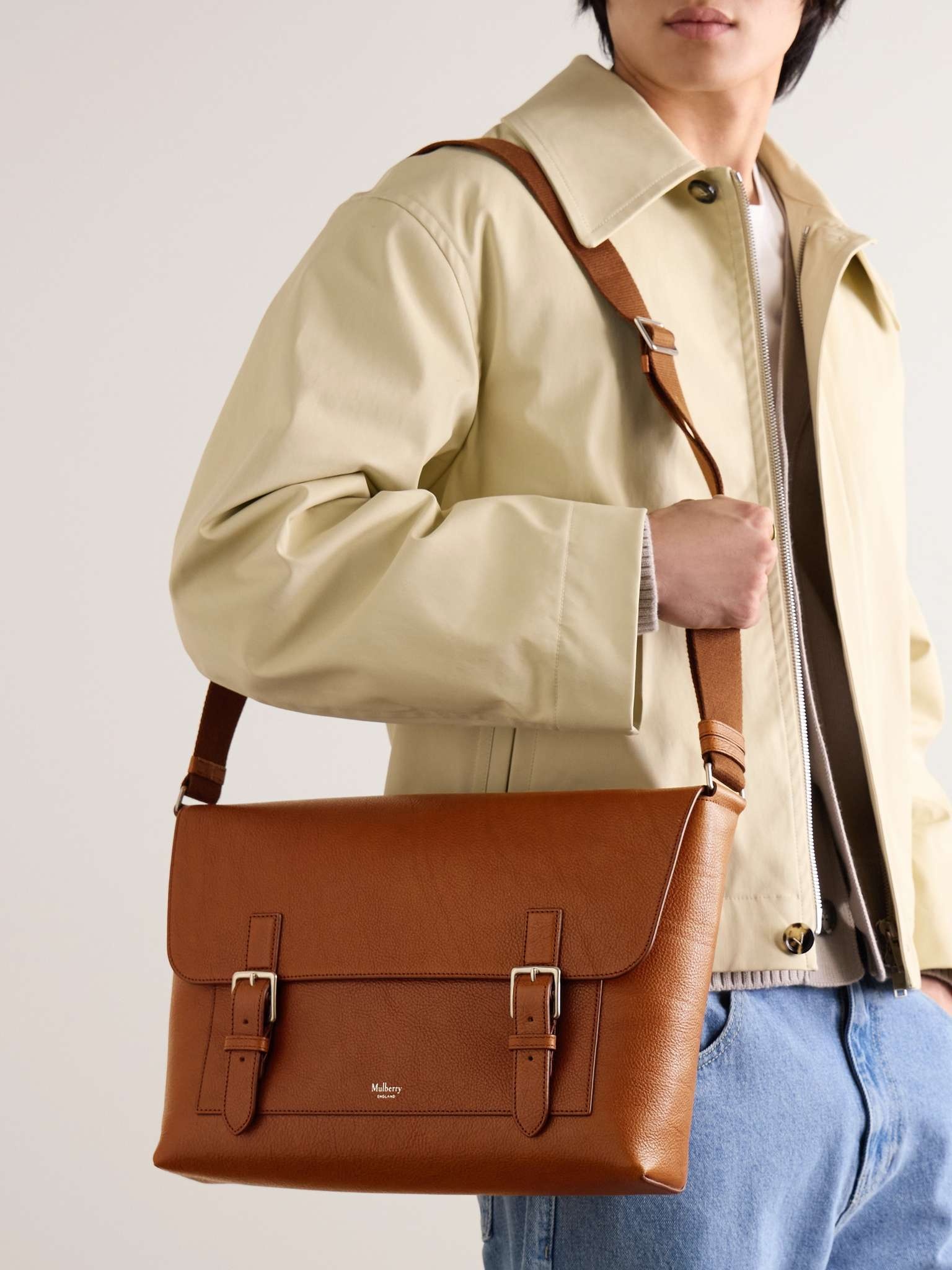 Chiltern Full-Grain Oak Legacy NVT Leather Messenger Bag - 2