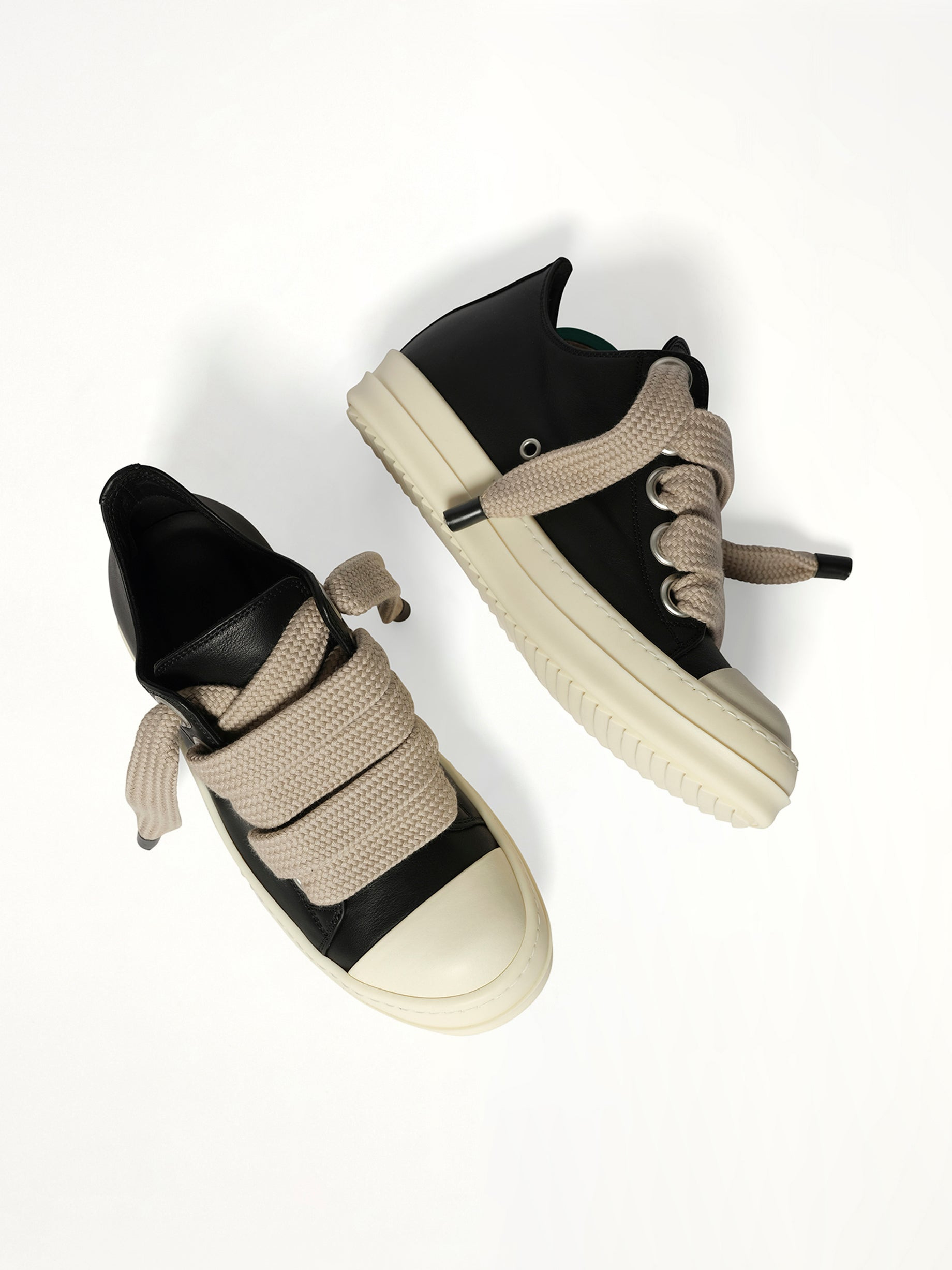 Jumbolace Low Sneaks in Black/Milk/Milk - 4