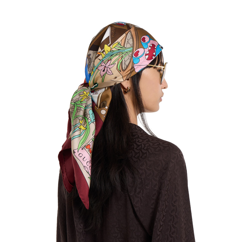 Gucci Besties printed silk twill carré 4