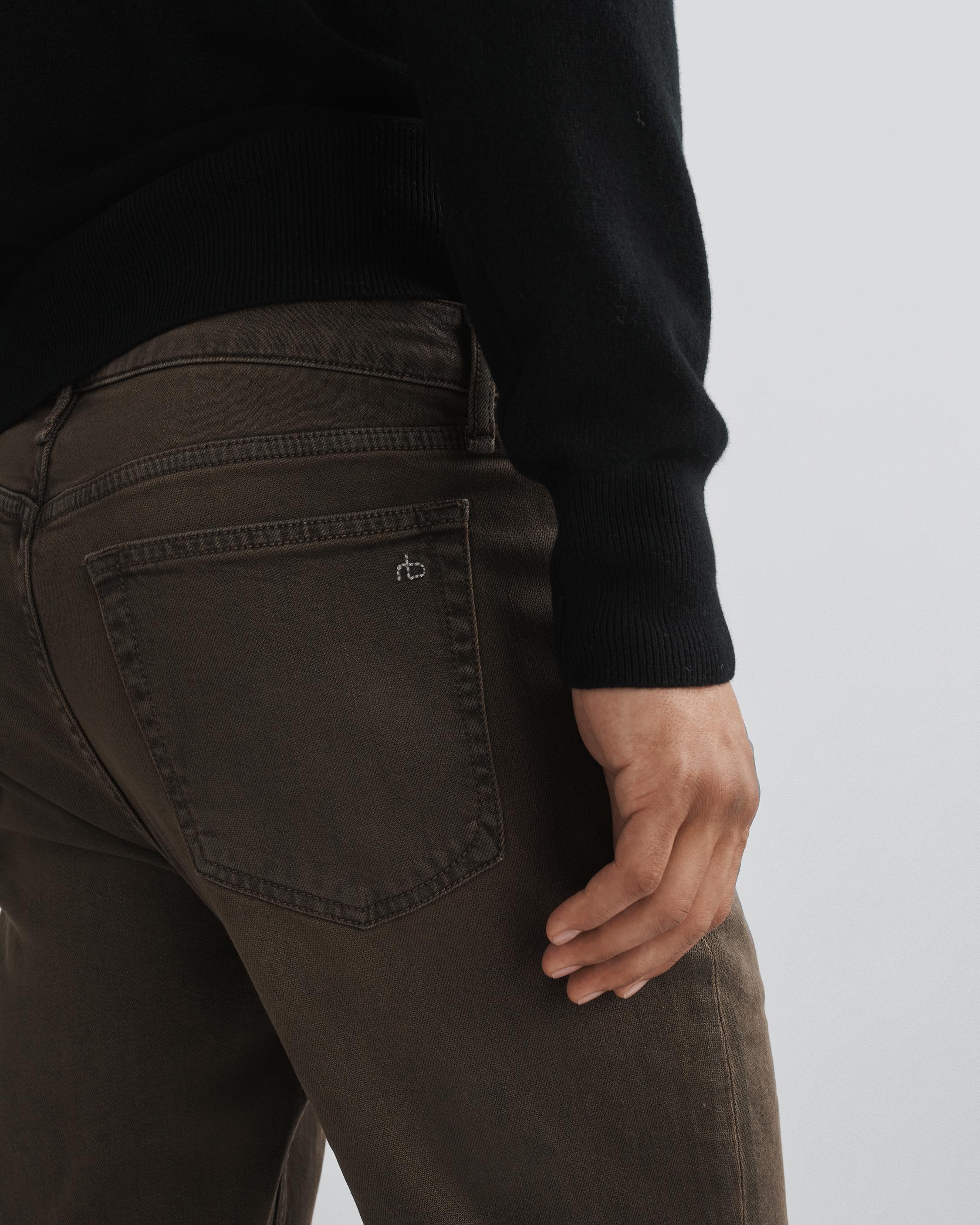 Fit 3 - Franco
Athletic Fit Authentic Stretch Jean - 3