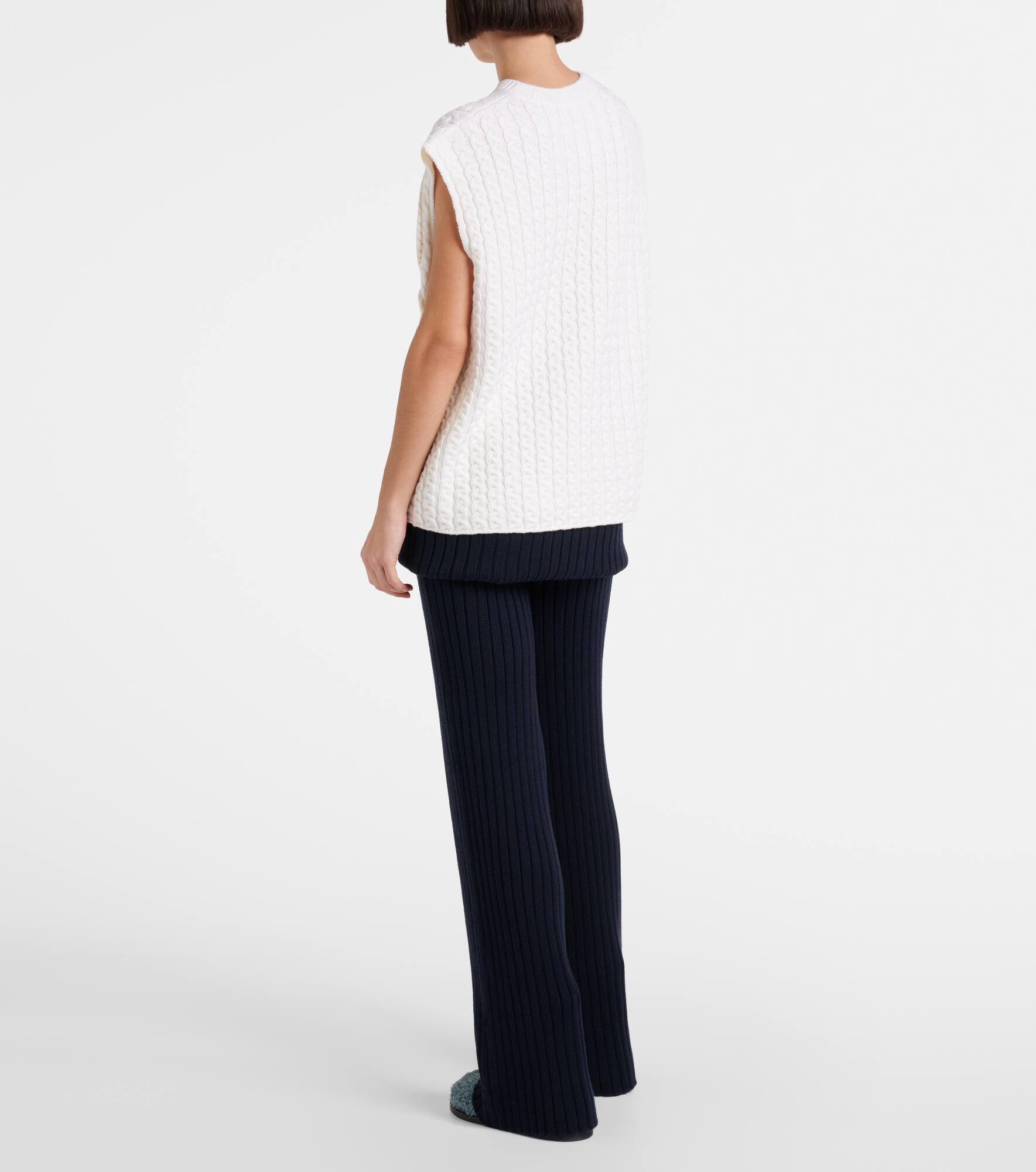Anagram cable-knit wool vest - 3