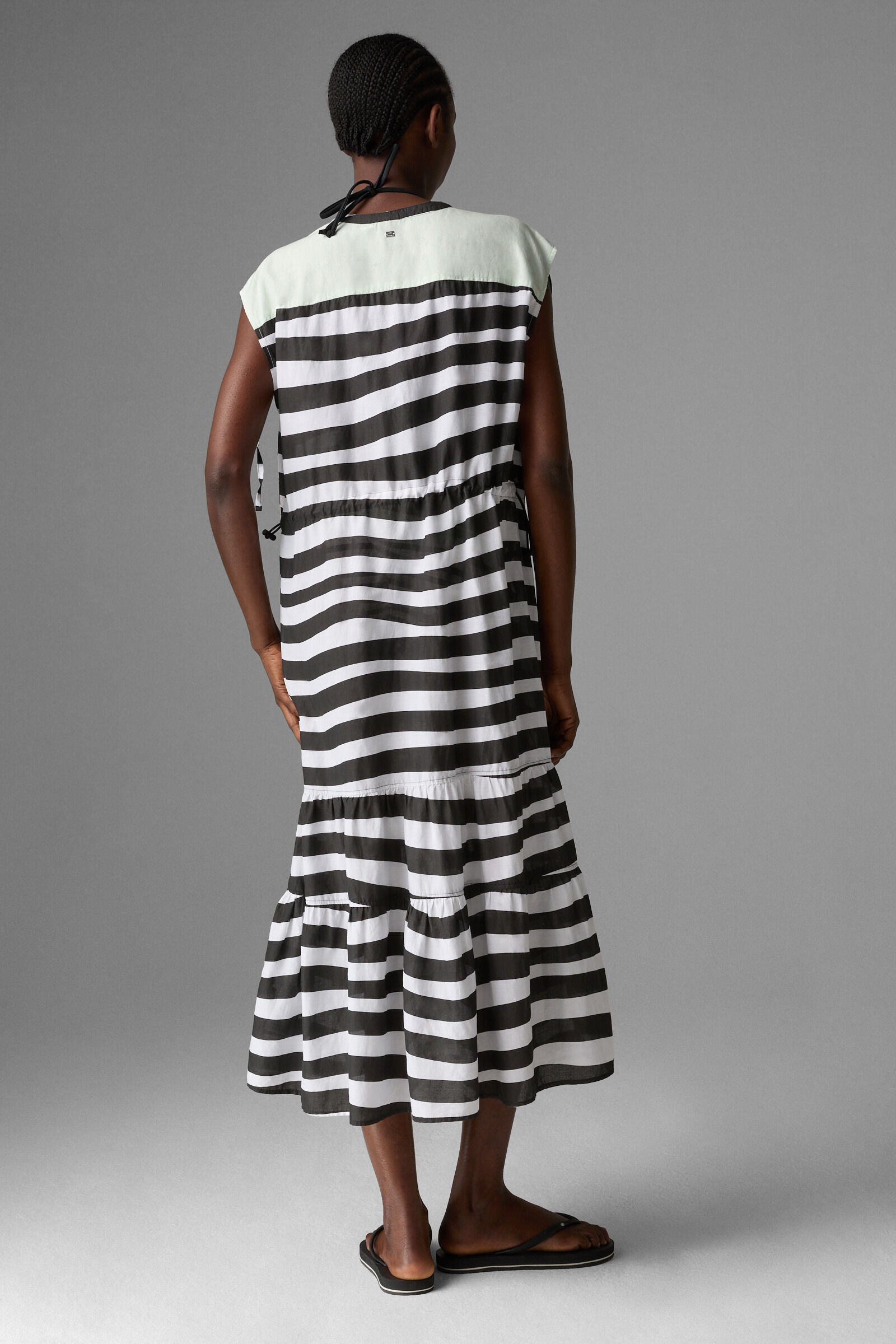 Julia Beach dress in Black/White - 3