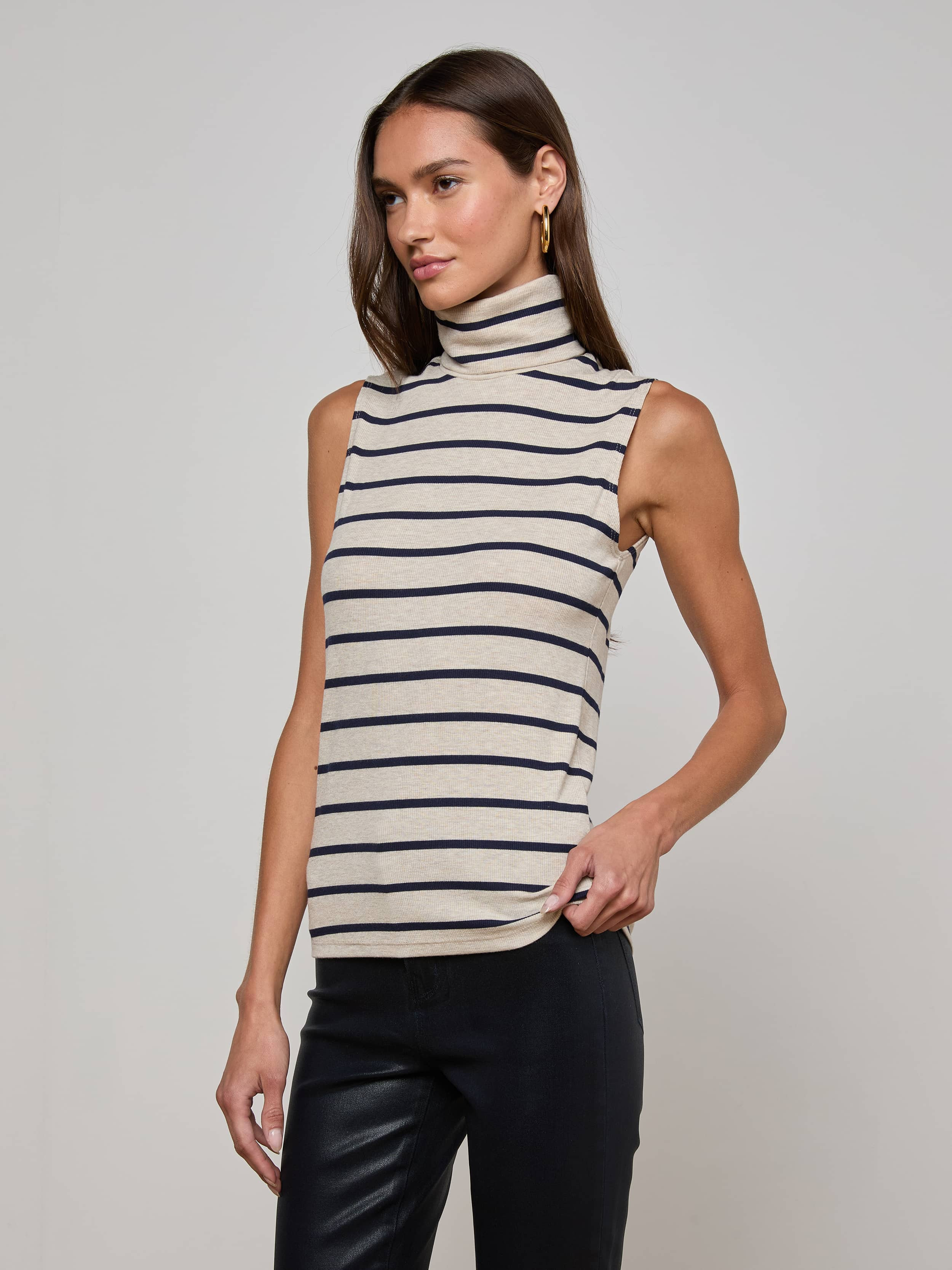 Ceci Sleeveless Turtleneck - 3