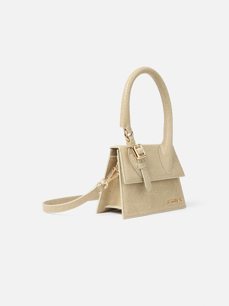 The medium Chiquito with buckle 3