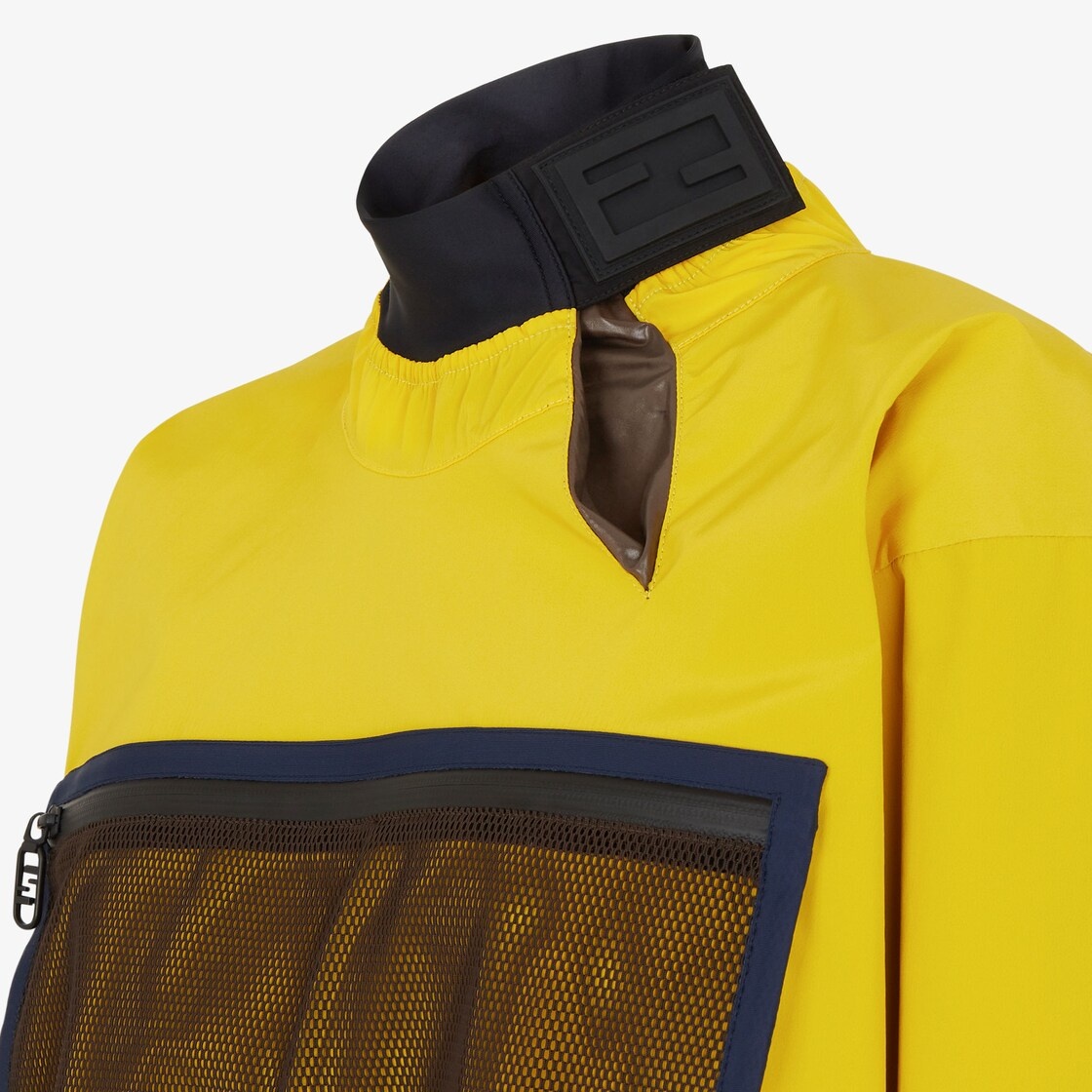 Anorak-style windbreaker with drawstring hem. High collar and wrists with branded FF Baguette velcro - 3